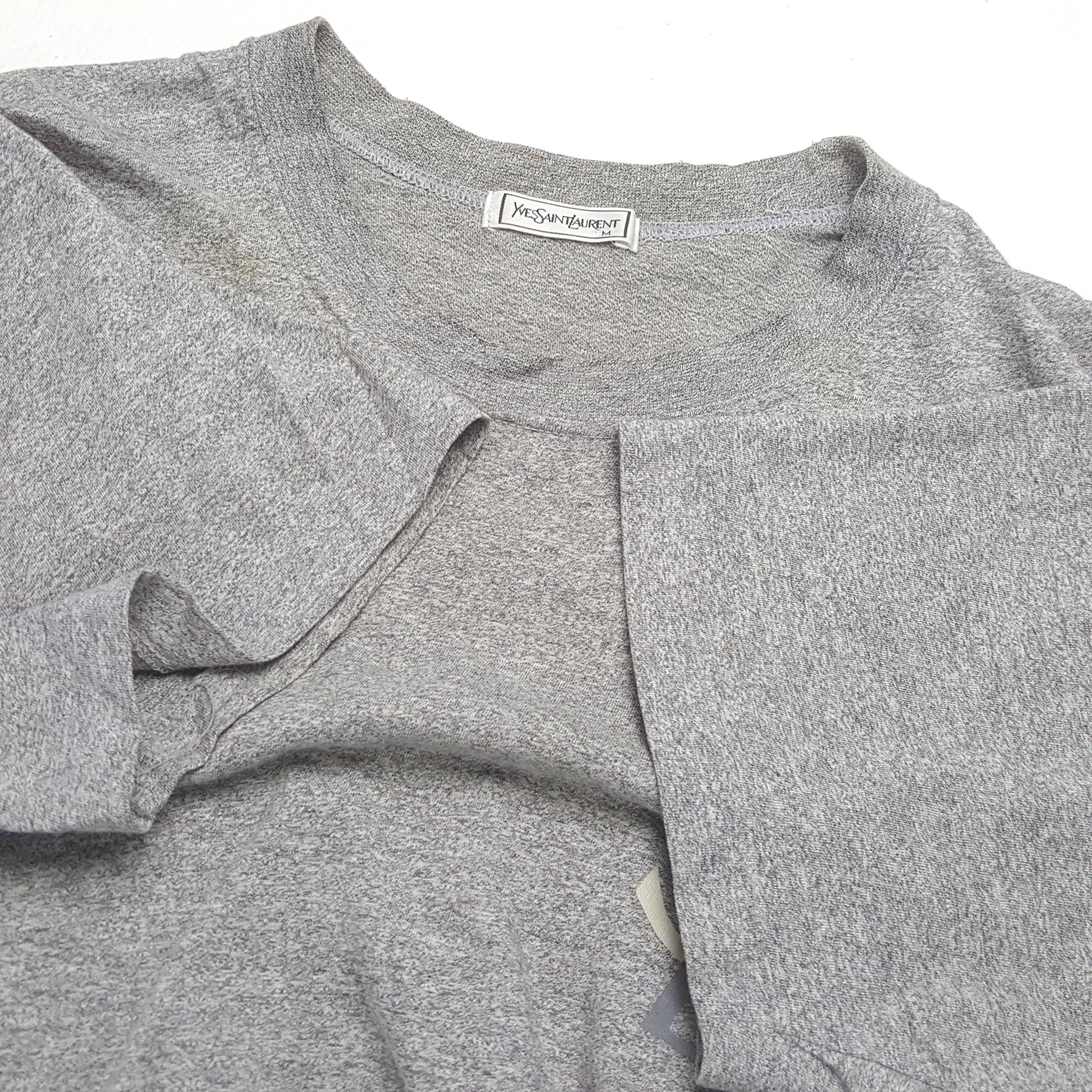 Vintage × Yves Saint Laurent YVES SAINT LAURENT Luxury Brand Logo Design Tshirt Size US M / EU 48-50 / 2 - 7 Thumbnail