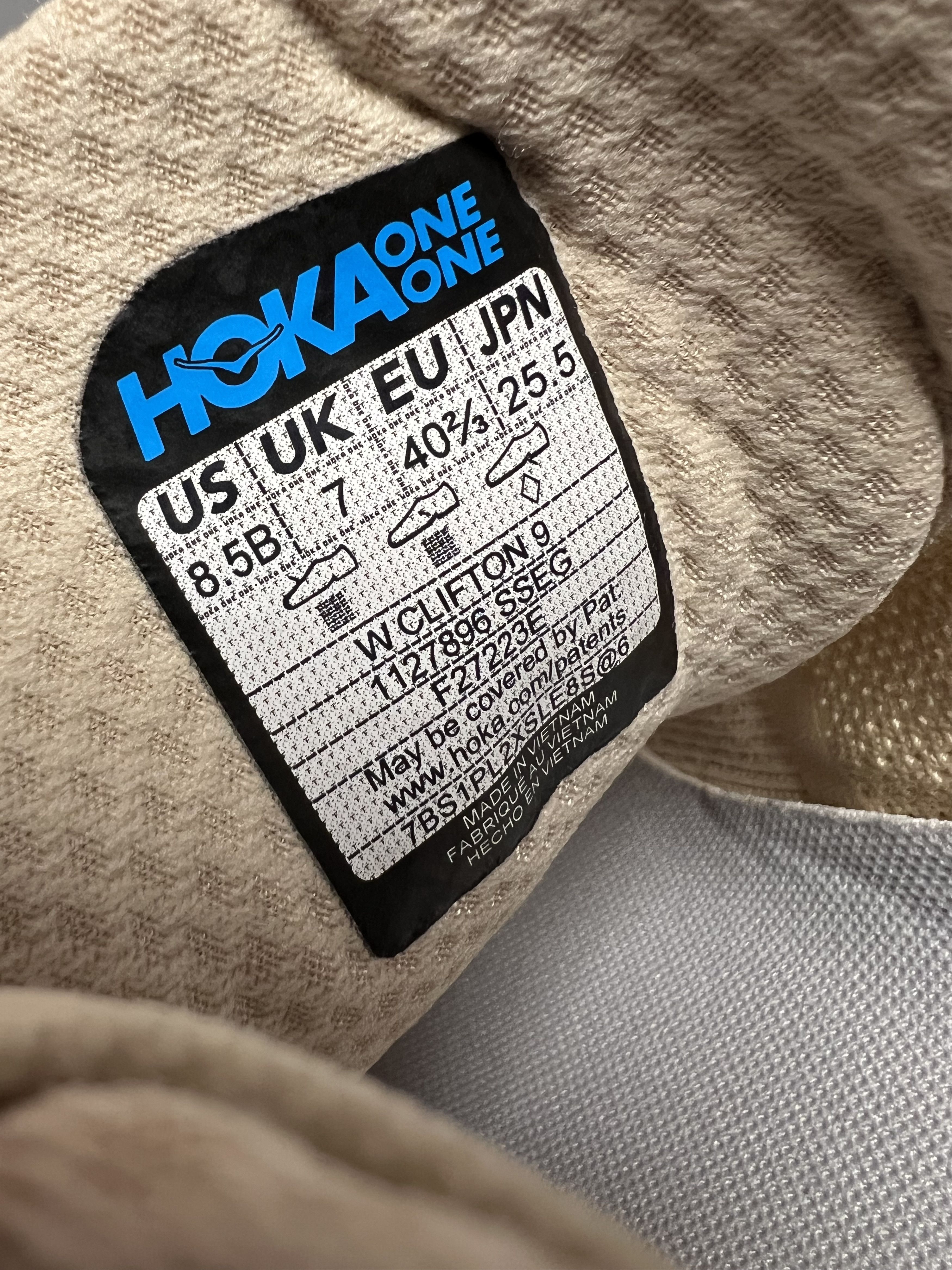 Hoka 8.5B Hoka One One Clifton 9 Running Shoes Walking Gym Size US 8.5 / IT 38.5 - 16 Thumbnail