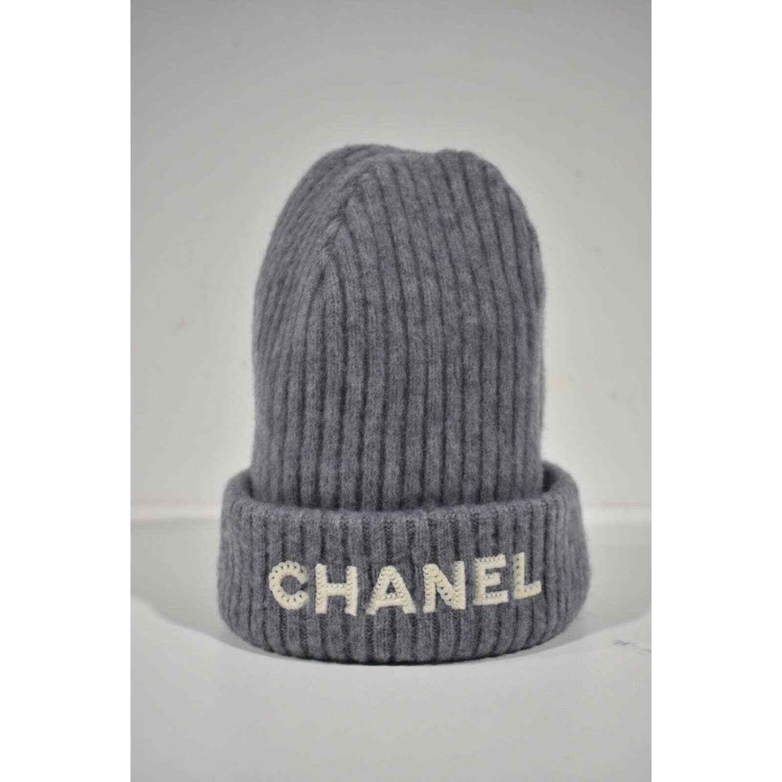 Chanel Chanel Cashmere Sequin CC Logo Beanie Winter Hat Cap Cloche Size ONE SIZE - 2 Thumbnail