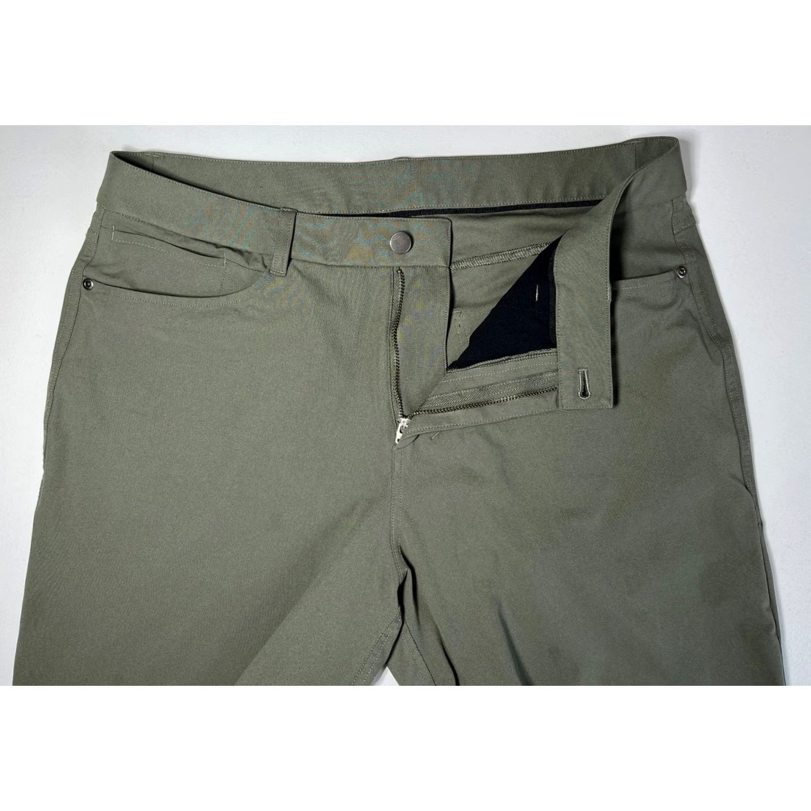 Lululemon Lululemon ABC 5-Pocket Pants Warpstreme LM5AXSS Green 34 Men’s Casual Chino Straight Pant Fathers Day, City, Preppy Size US 34 / EU 50 - 4 Thumbnail