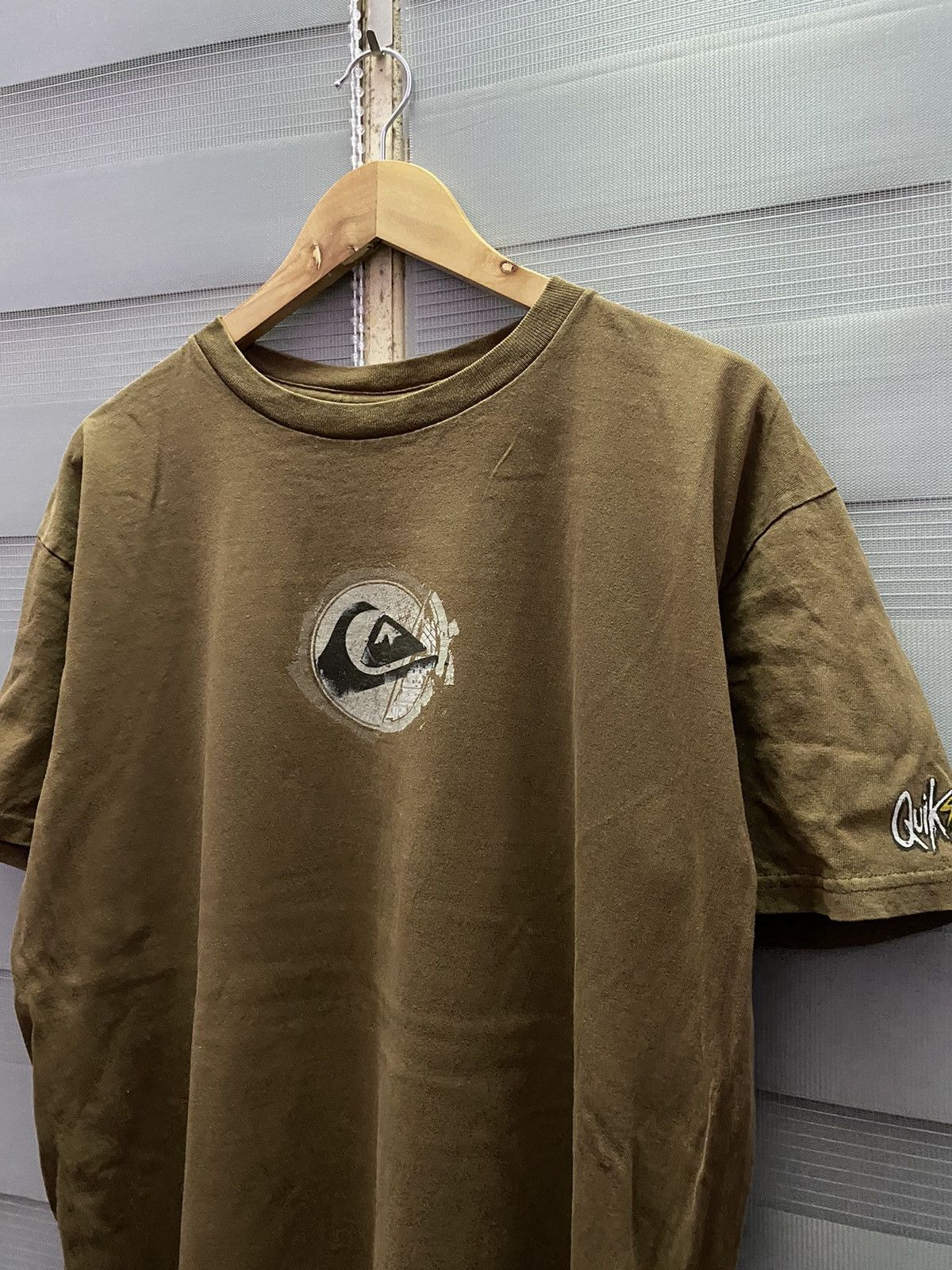 Quiksilver × Vintage Quiksilver Vintage T-Shirt Travis Colour Size US L / EU 52-54 / 3 - 5 Thumbnail