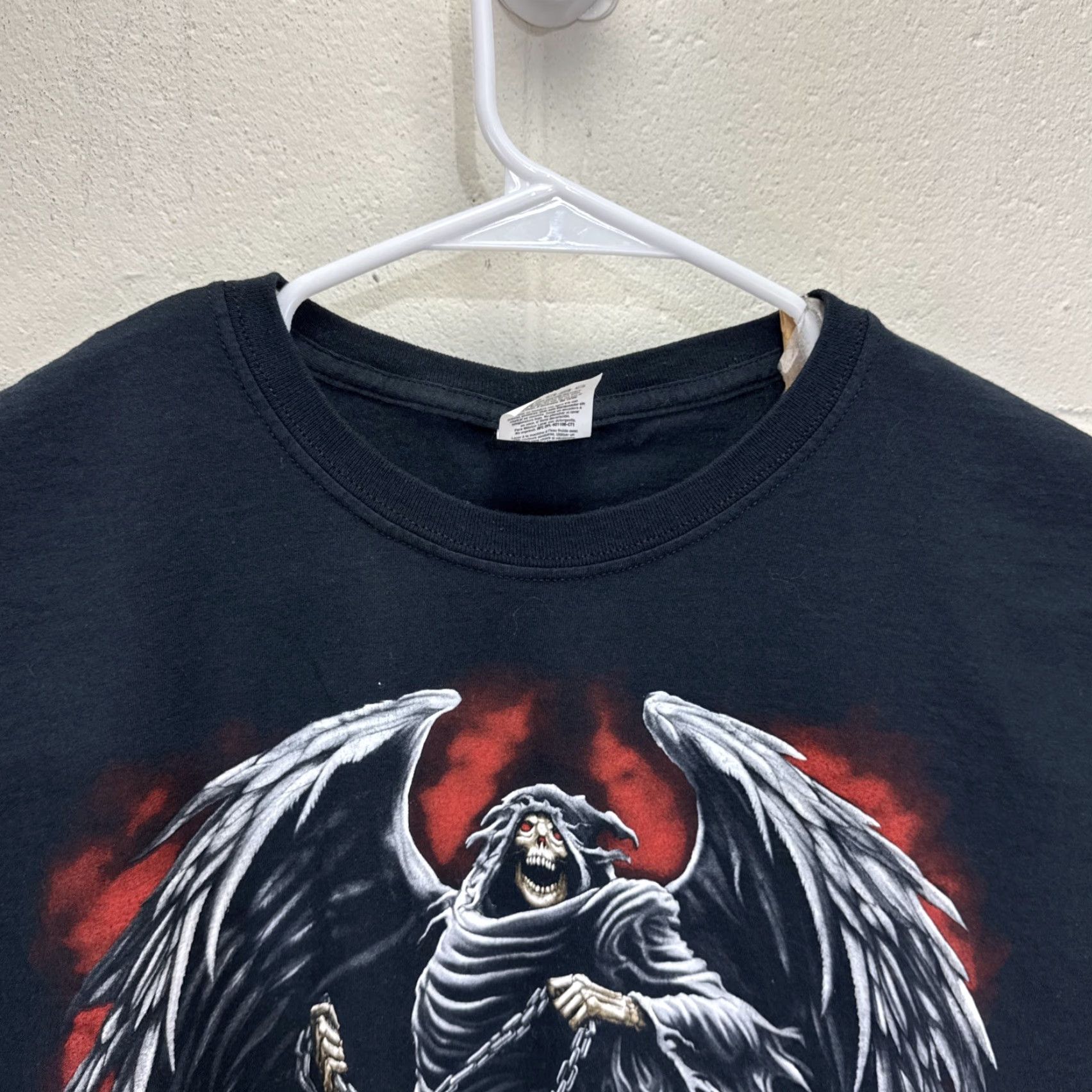 Fruit Of The Loom VINTAGE Fruit of the Loom Gothic Skull Horseman Death Dog T-Shirt Adult Large Black Graphic Tee All Seasons Size US L / EU 52-54 / 3 - 4 Thumbnail