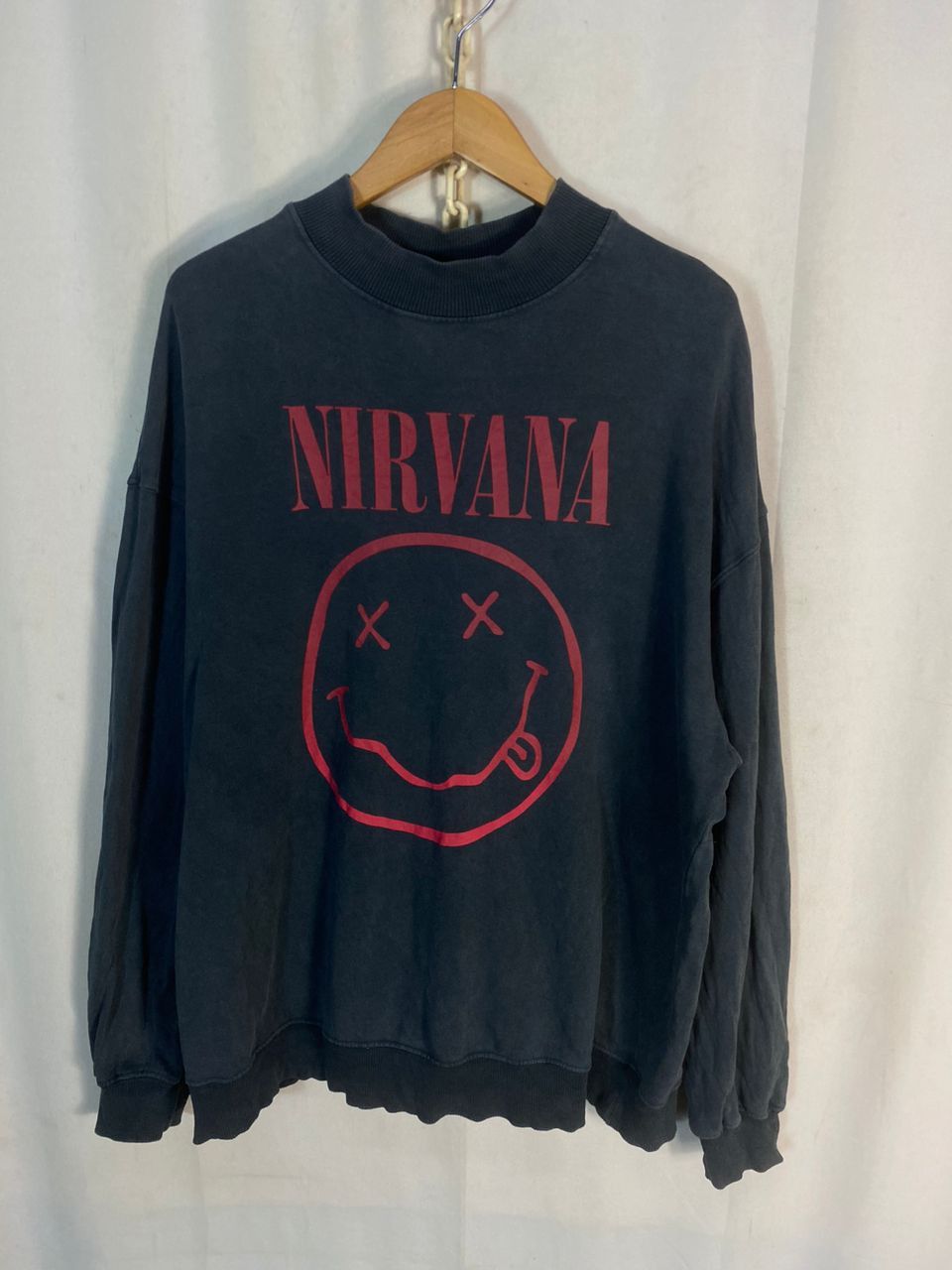 Nirvana Nirvana x H&M smile sweatshirt Size US L / EU 52-54 / 3 - 12 Thumbnail
