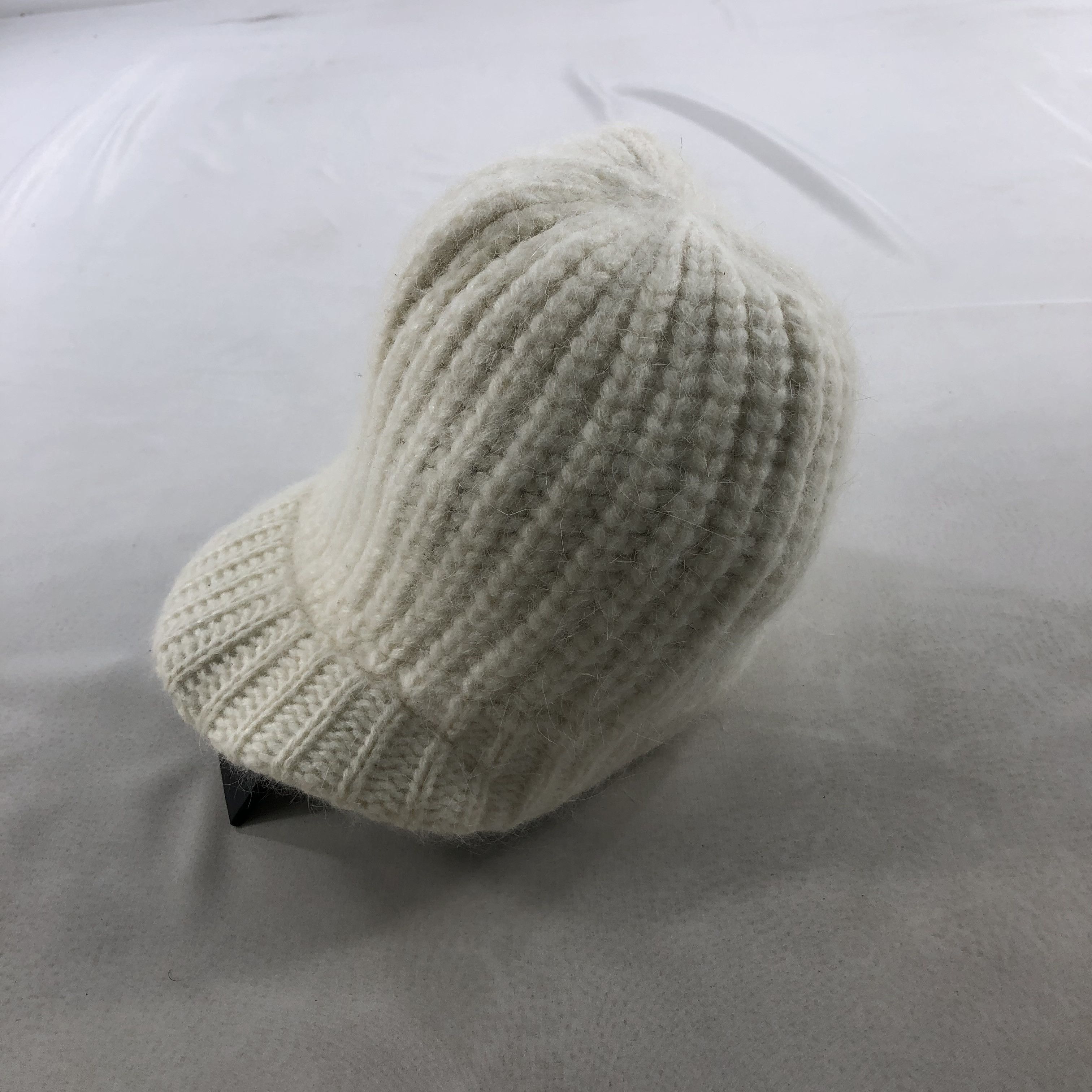 Ellesse Ellesse Snowcap Winter Hat Beanie B111 Size ONE SIZE - 2 Thumbnail