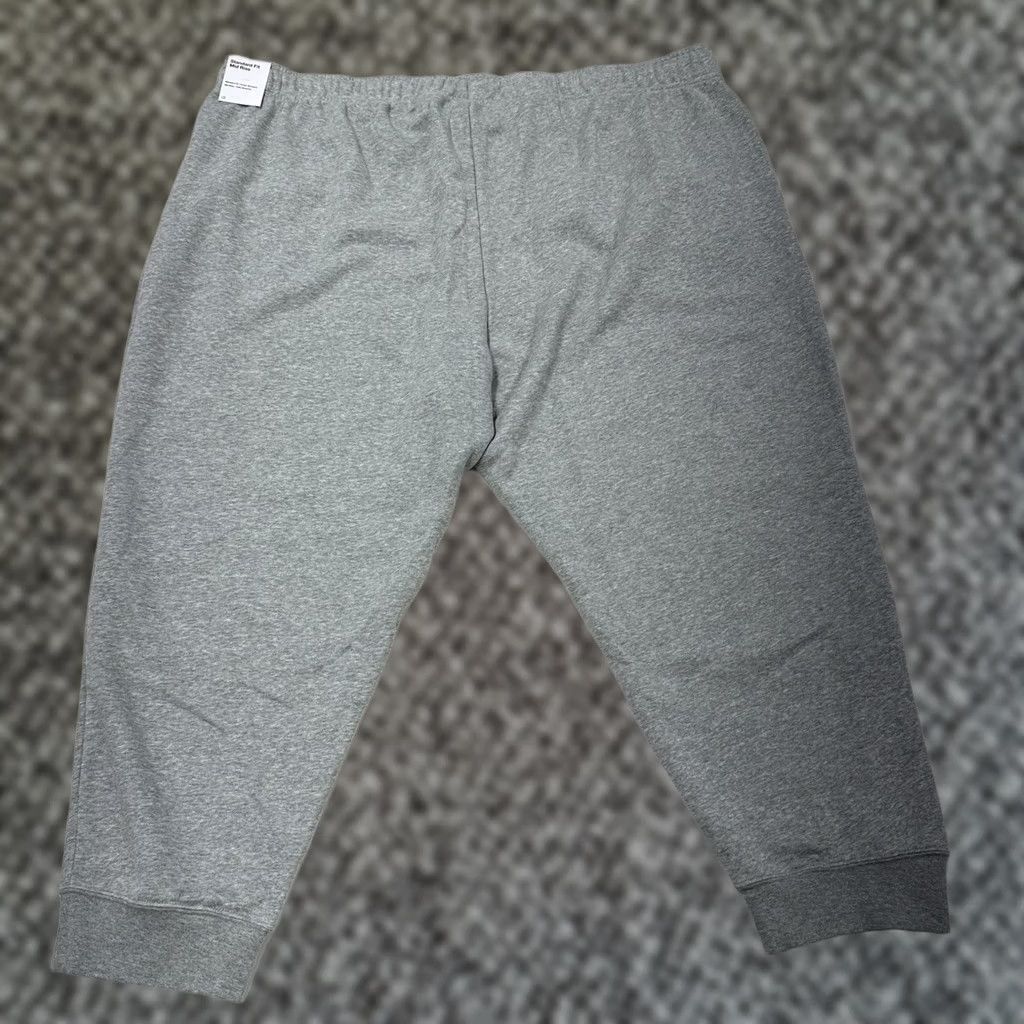 Nike Nike Club Fleece Jogger Sweatpants DV5085-010 Women’s 3X Gray Plus Size Training Johnson Size 40" / US 18 - 1 Thumbnail