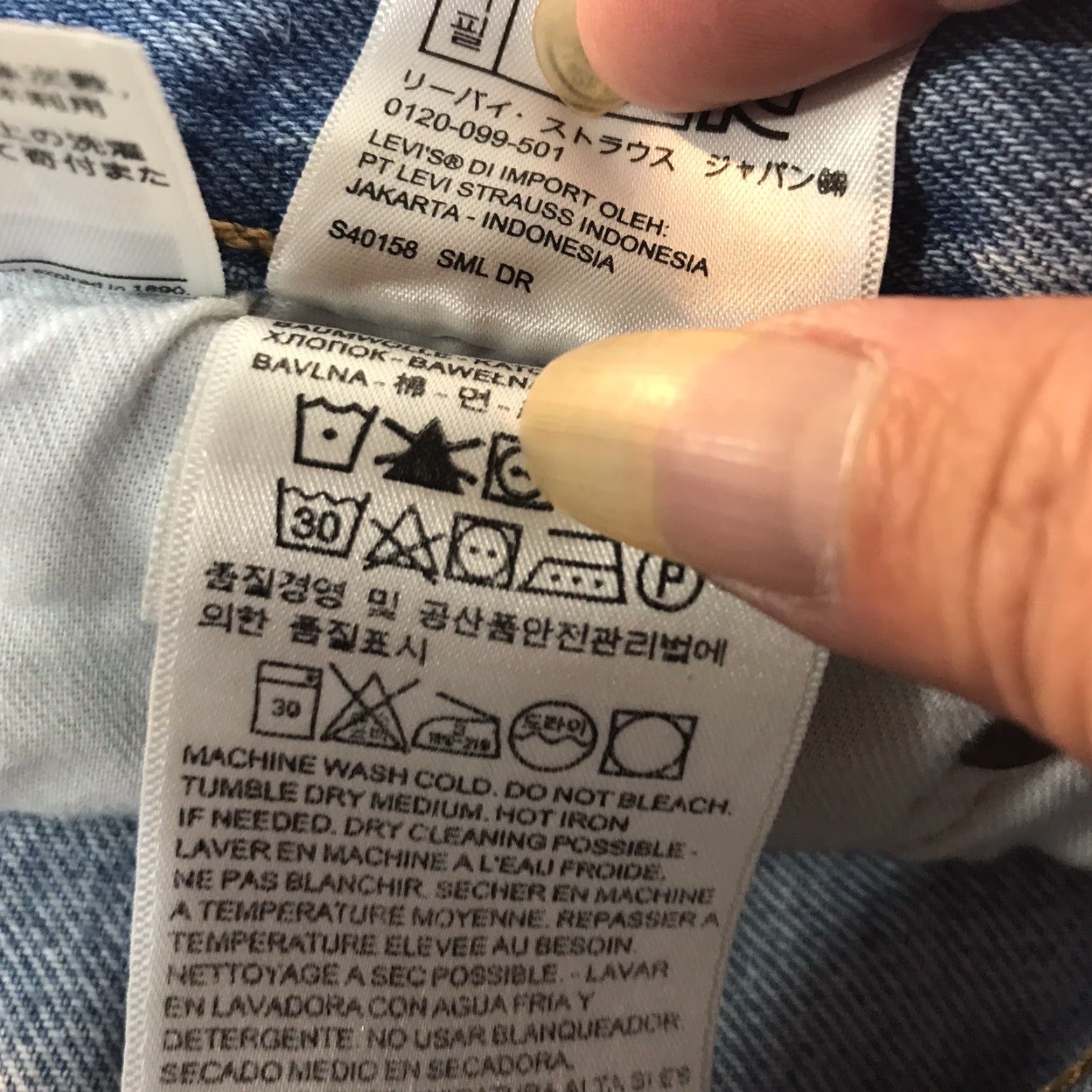 Levi's Levi's 501 Light Wash Distressed Jeans Adult Regular Size 32X34 Blue 90s Mens Size US 32 / EU 48 - 4 Thumbnail