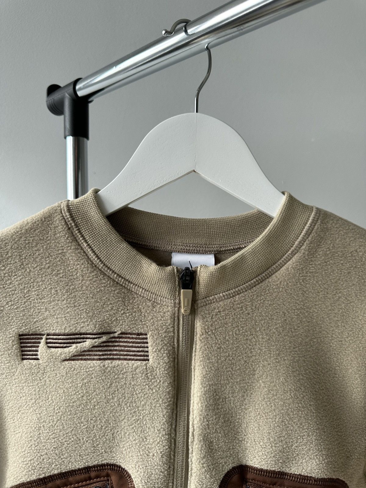 Nike × Travis Scott Nike x Travis Scott NRG Cactus Corp Pullover Cropped Top Size XXS / US 00 / IT 34 - 9 Thumbnail