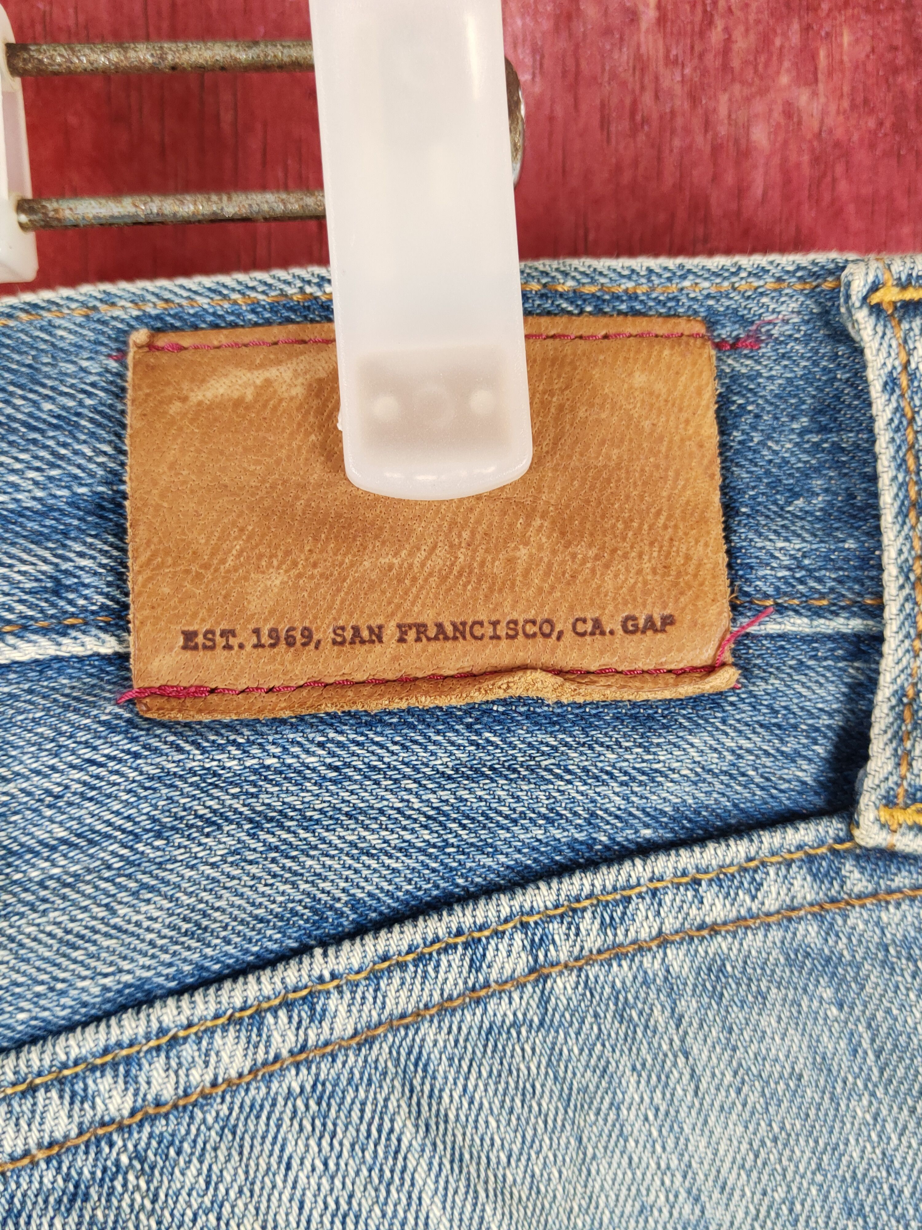 Gap Gap Dark Blue Faded Distressed Ripped Jeans #S2244 Size US 33 - 8 Thumbnail