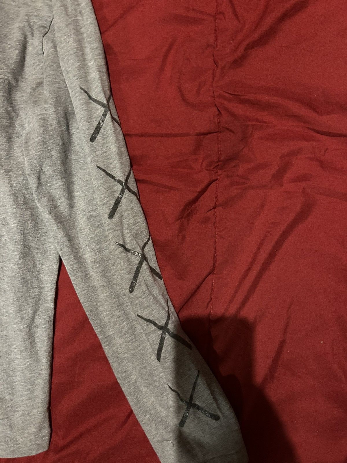 Kaws × Medicom Toy × Original Fake Original Fake Kaws Long sleeve Size US M / EU 48-50 / 2 - 2 Thumbnail