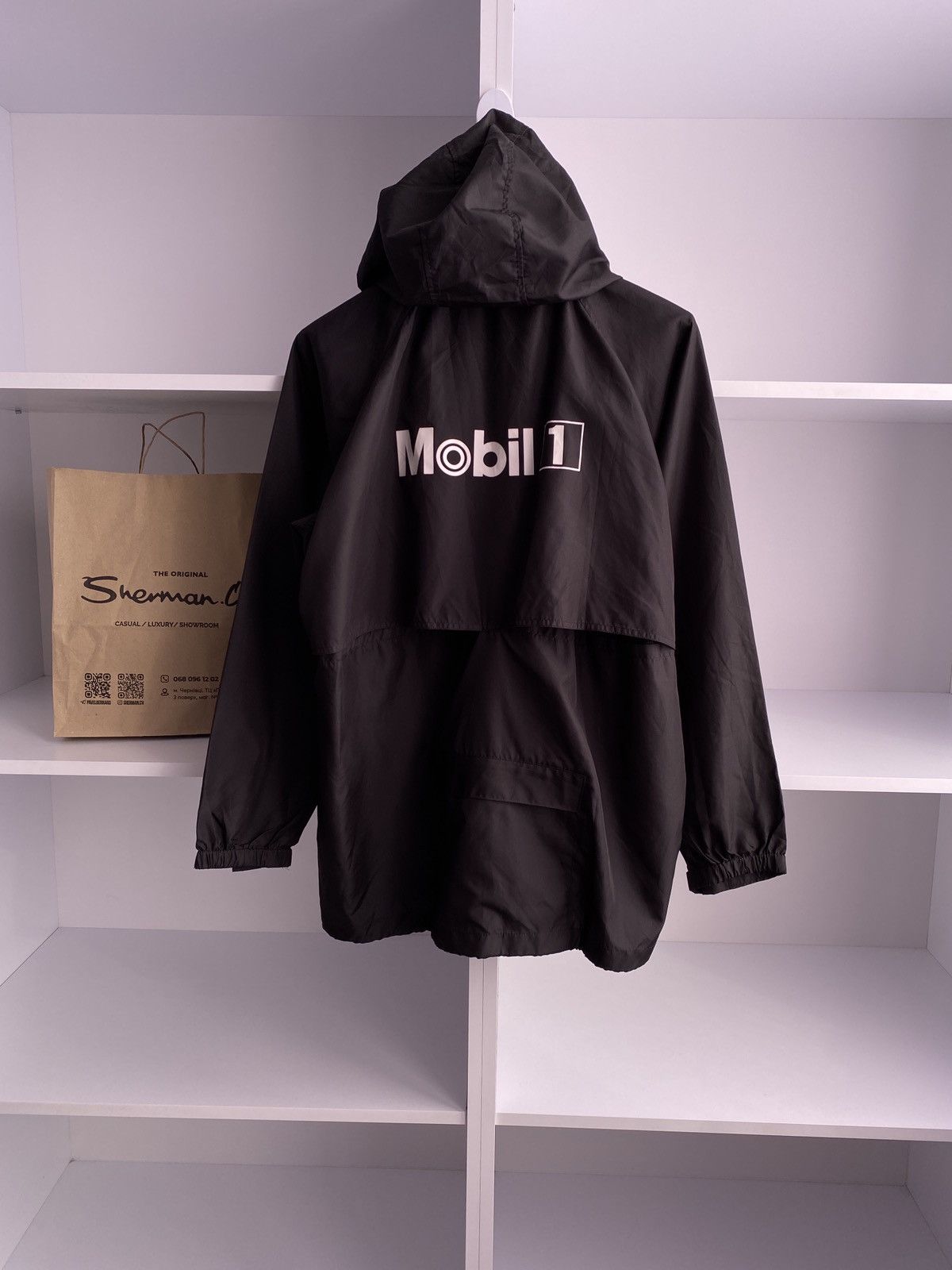 Vintage Vodafone McLaren Mercedes F1 Mobil 1 Black Rain Jacket Size US XL / EU 56 / 4 - 6 Thumbnail