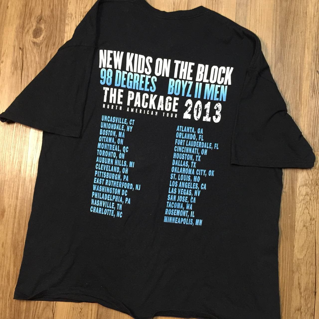 Band Tees × New Kids On The Block × Rap Tees 00s BoyZ II Men 98 Degress New Kids on the Block Rapper Size US XXL / EU 58 / 5 - 3 Thumbnail