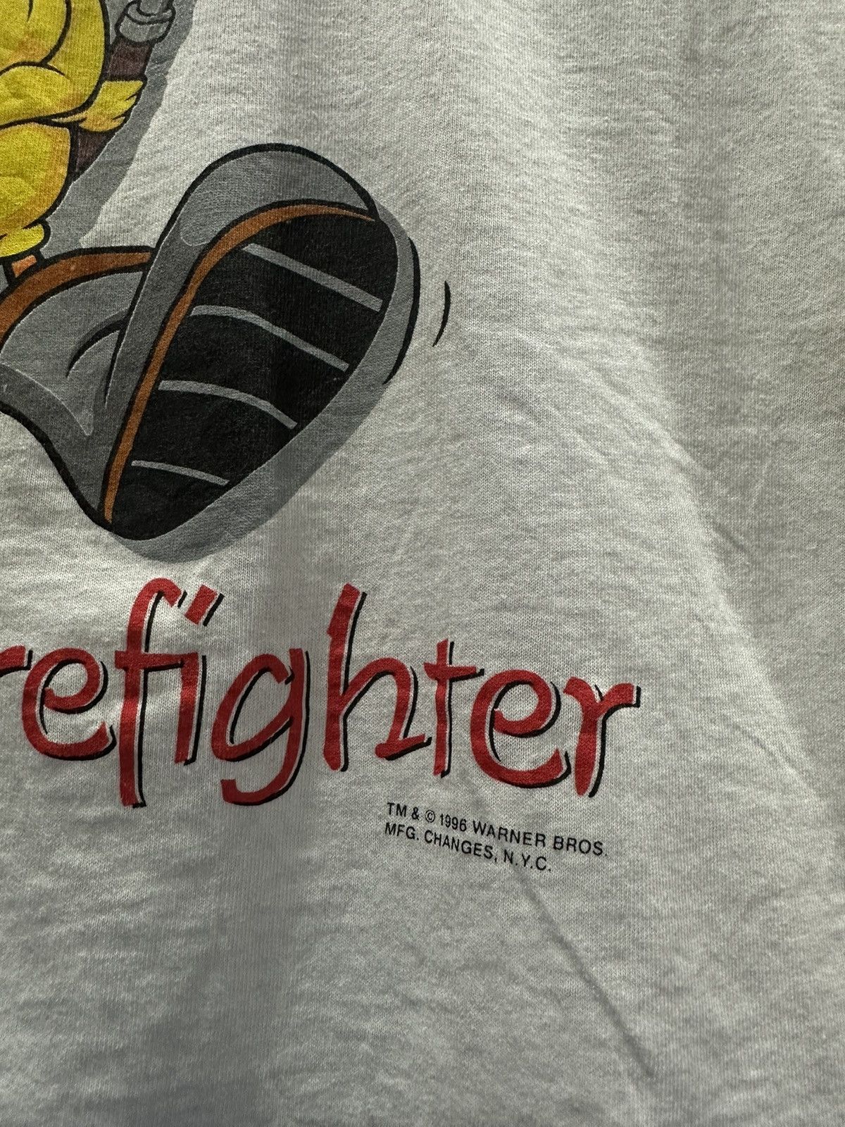 Cartoon Network Vintage 90s Tweety Love A Firefighter Backhit Cartoon Tee Size US L / EU 52-54 / 3 - 4 Thumbnail