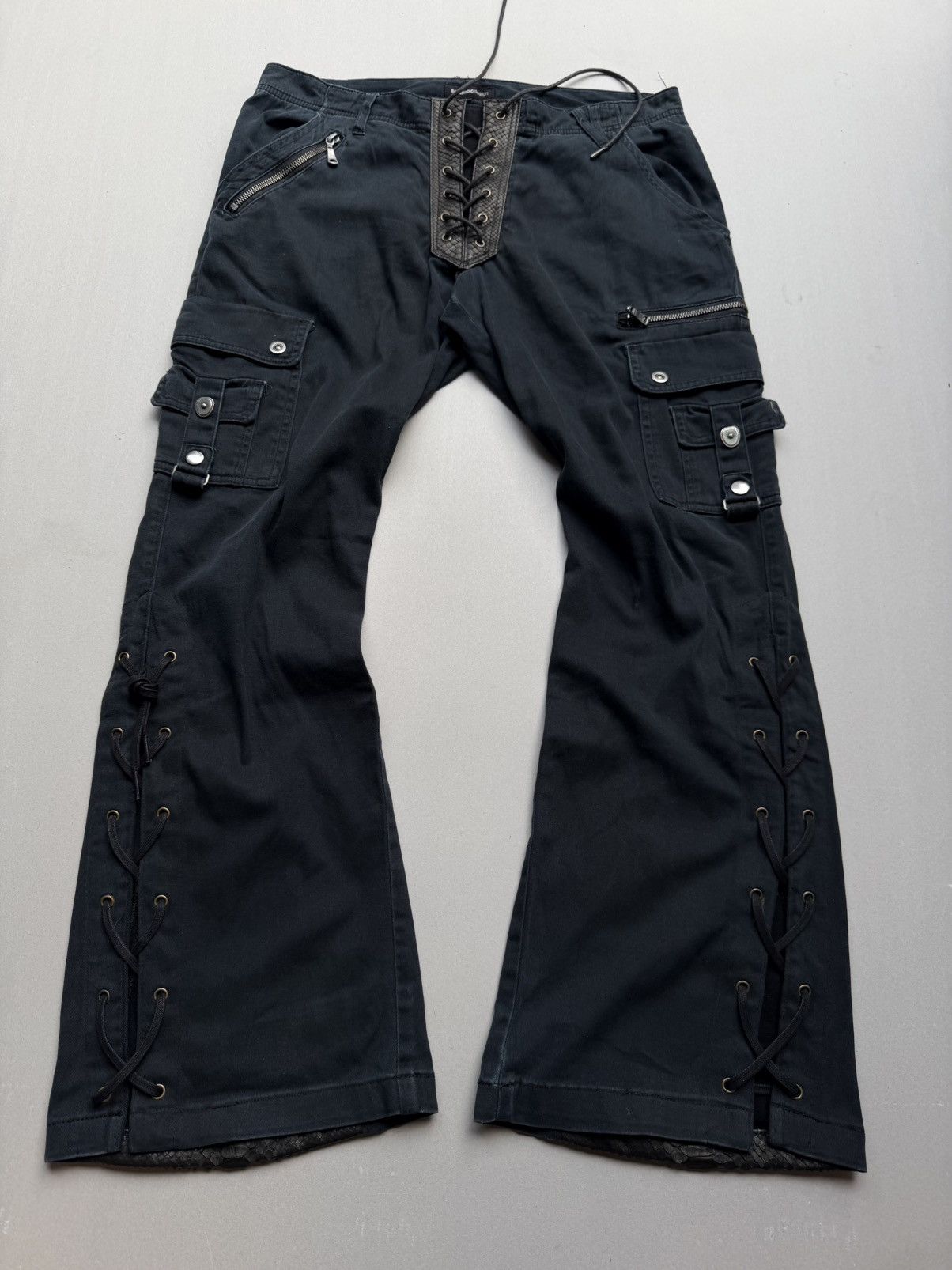 semanticdesign M lace-up flare cargo pants Size US 33 - 1 Thumbnail