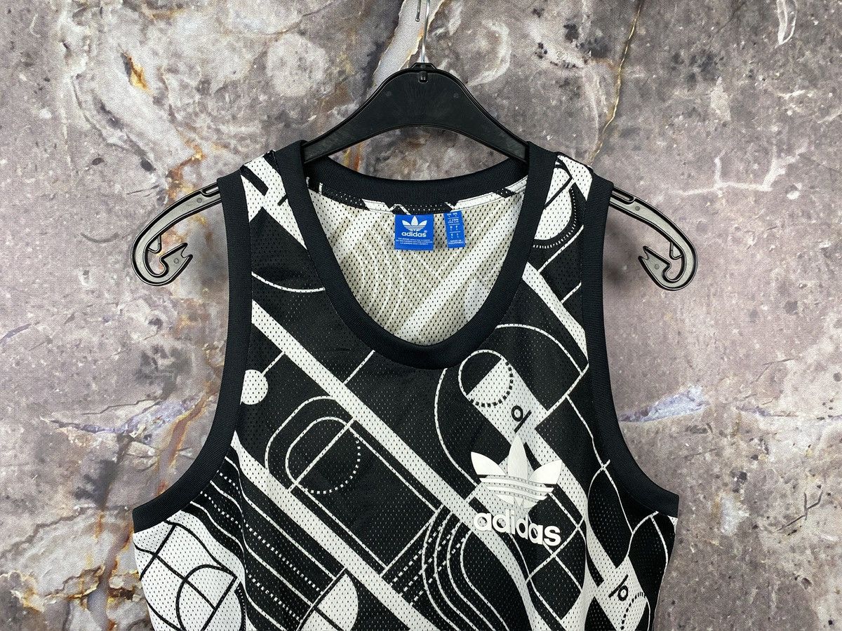 Adidas Men’s Adidas Sleeveless Shirt Basketball Sportswear Size L Size US L / EU 52-54 / 3 - 2 Thumbnail