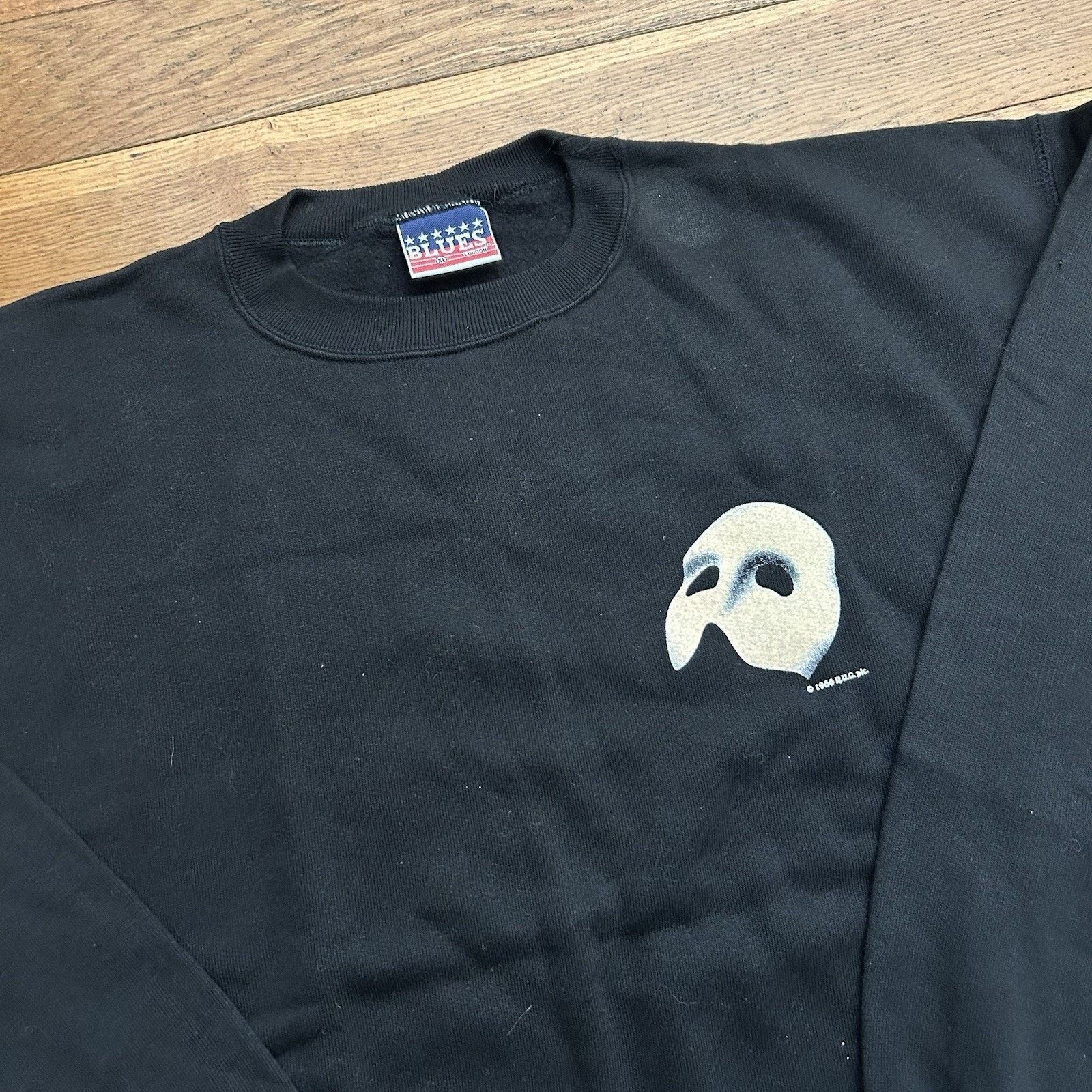Vintage 1986 Phantom Of The Opera Double Sided Fleece 80s Sweatshirt Size US XL / EU 56 / 4 - 1 Thumbnail