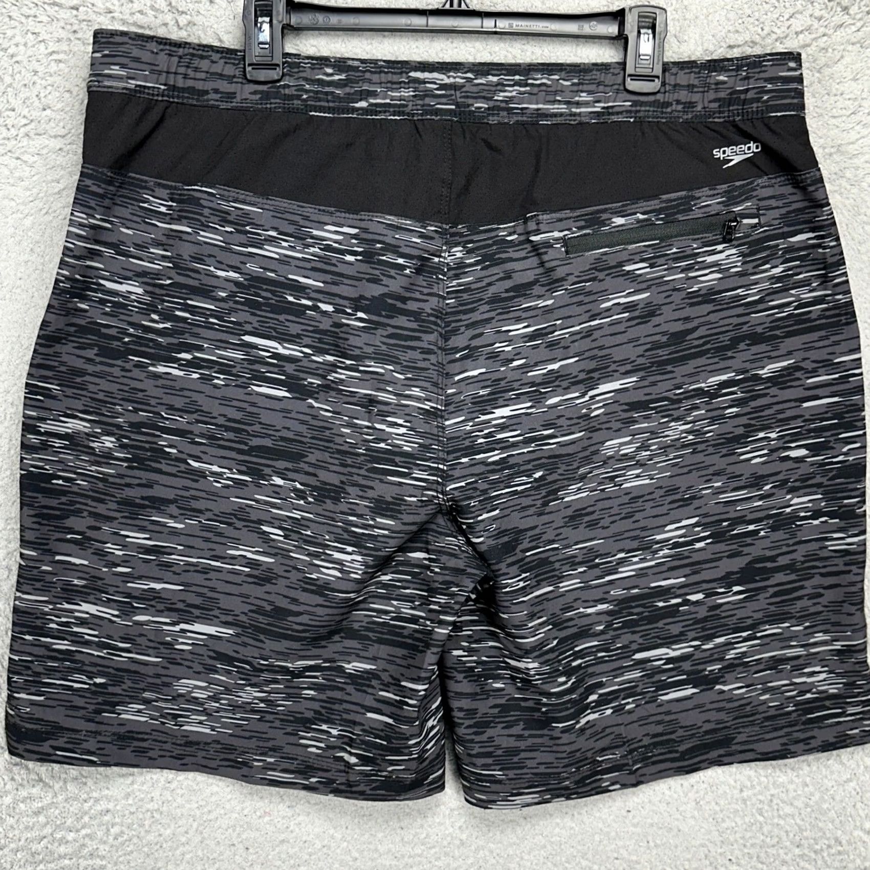 Speedo Speedo Tech Volley Mens Athletic Shorts 2XL Black Grey Geometric Drawstring NEW Size US 39 - 3 Thumbnail