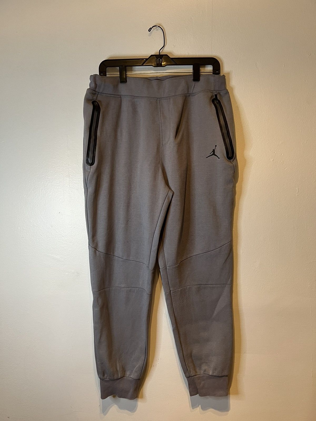 Jordan Brand × Nike Jordan Pants Mens XL Tech Fleece Jogger Sportswear Pockets Size US 41 - 1 Thumbnail
