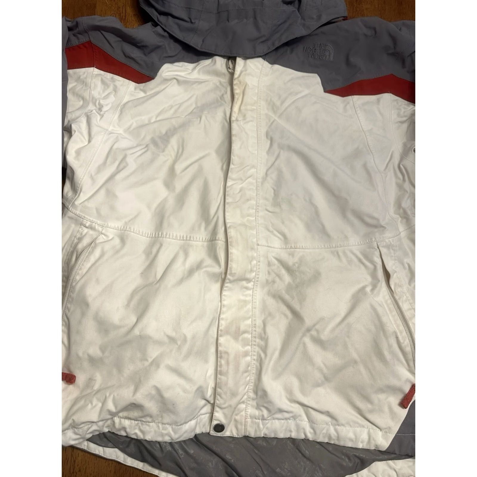 The North Face The North Face Hyvent Jacket Men XL Tri Tone Outdoors Ski Rain Hooded Red Regular Nylon Solid Mens Jacket Size US XL / EU 56 / 4 - 3 Thumbnail