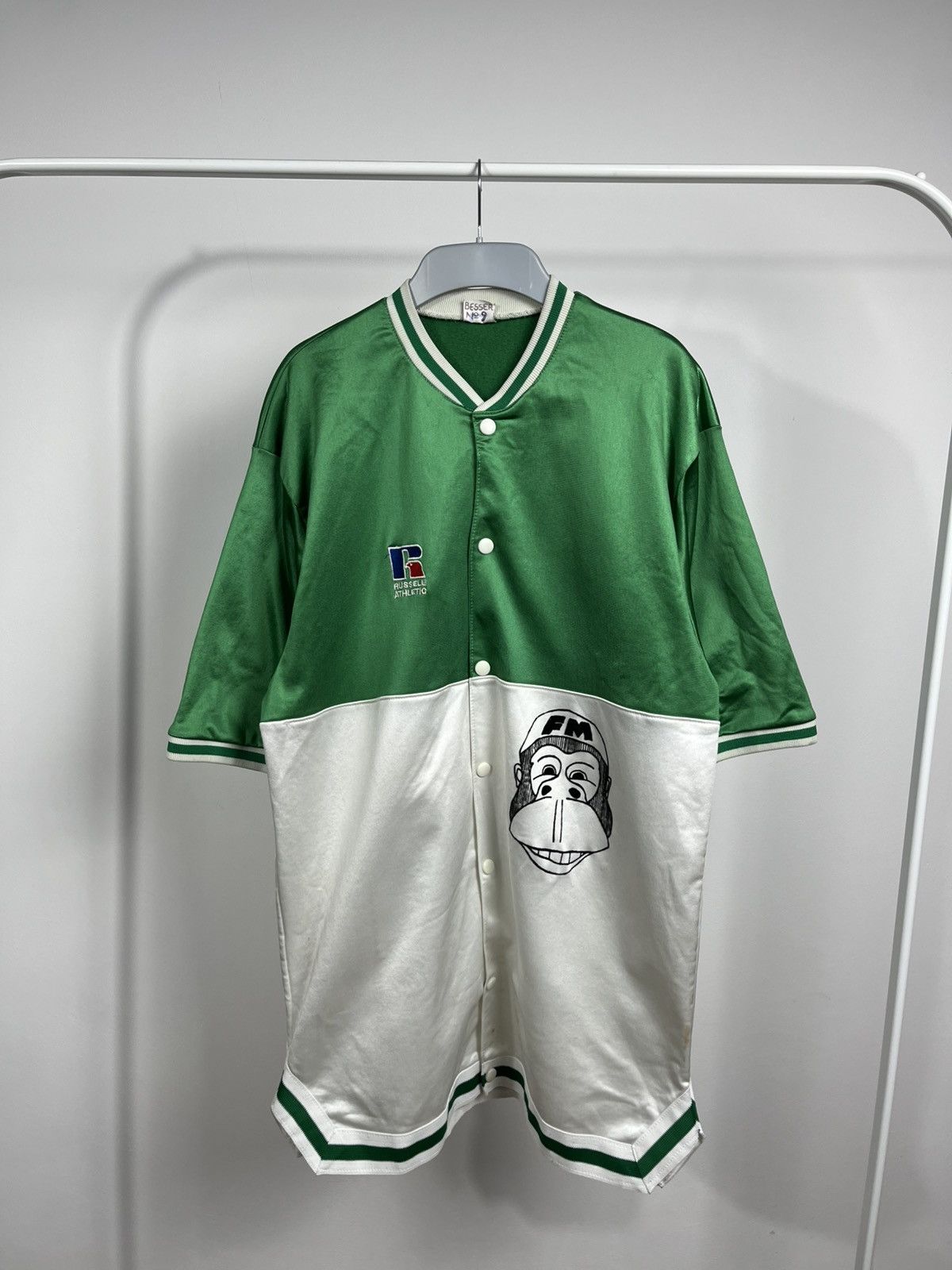 Russell Athletic × Vintage Vintage Russell Athletic Monkey Baseball Jersey Shirt FM Size US XL / EU 56 / 4 - 1 Thumbnail