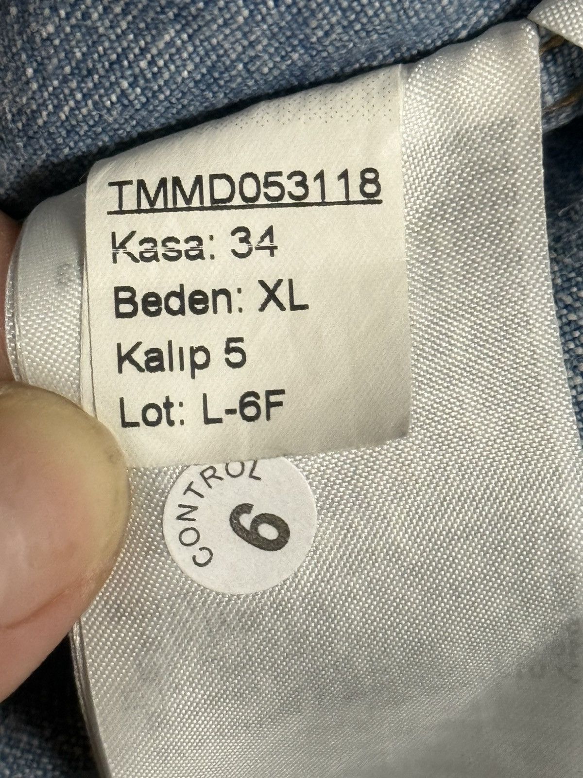 Tommy Hilfiger Tommy Hilfiger Demin Jacket Size US XL / EU 56 / 4 - 10 Thumbnail