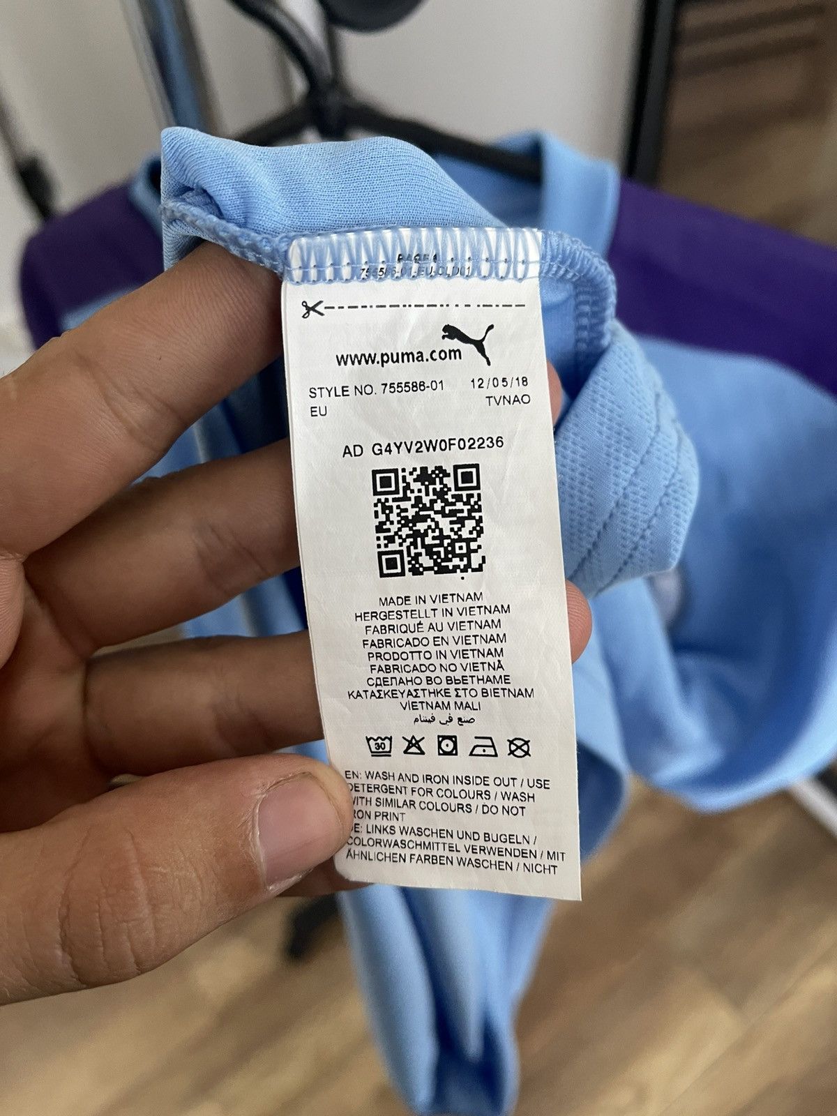 Puma 2019/2020 Puma Manchester City Soccer Jersey T-Shirt Tee Size US S / EU 44-46 / 1 - 12 Thumbnail