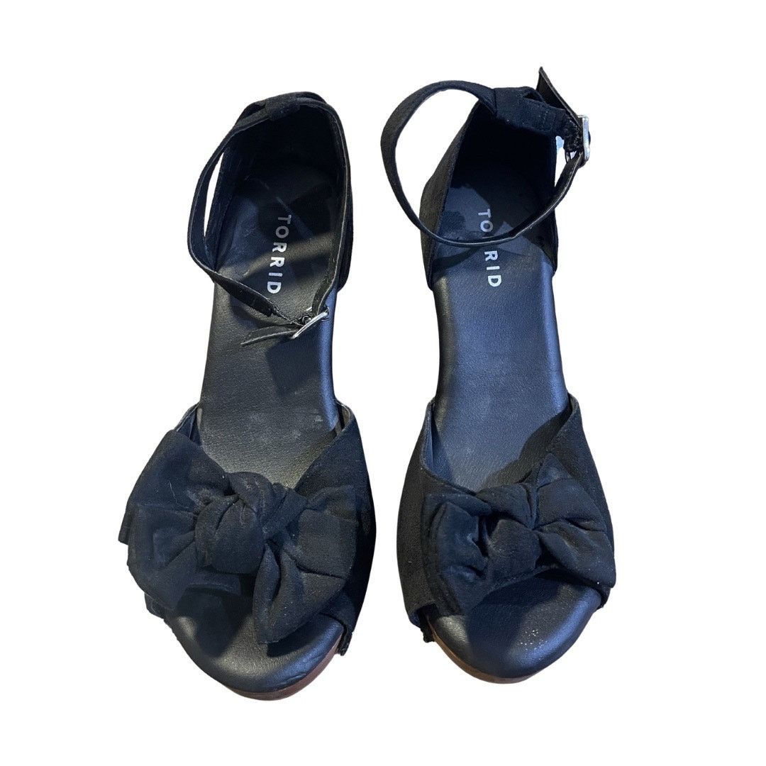 Torrid Knotted Suede Platform Wedge Sandals Studded Wooden Heel 8.5 Size US 8.5 / IT 38.5 - 2 Thumbnail