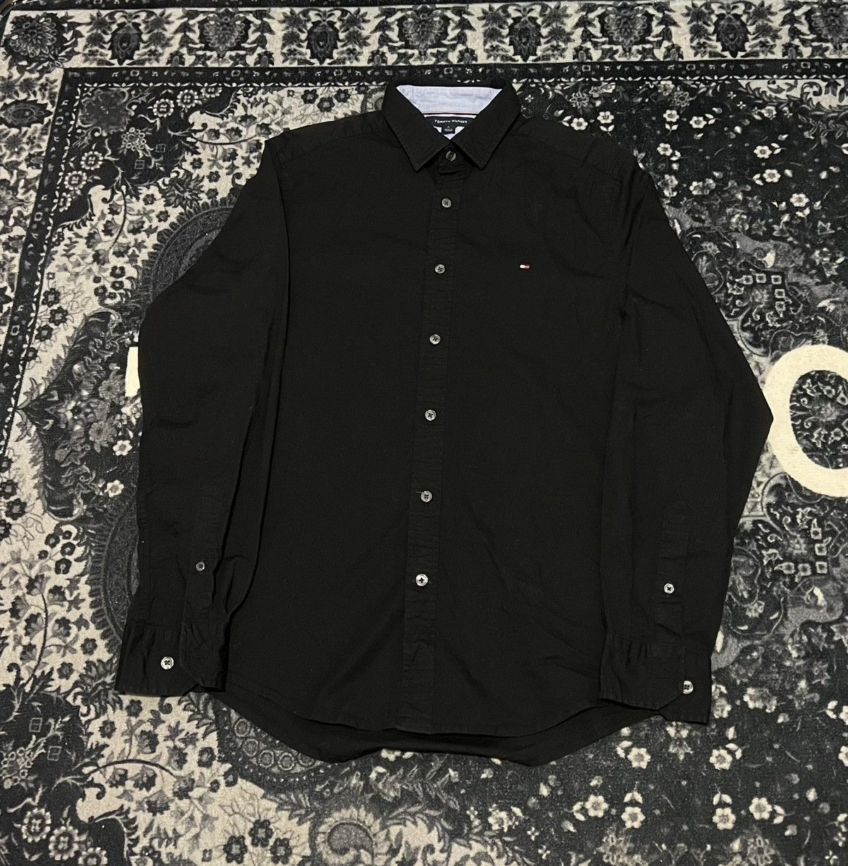 Tommy Hilfiger BLACK TOMMY HILFIGER LONGSLEEVE BUTTON UP Size US M / EU 48-50 / 2 - 1 Thumbnail