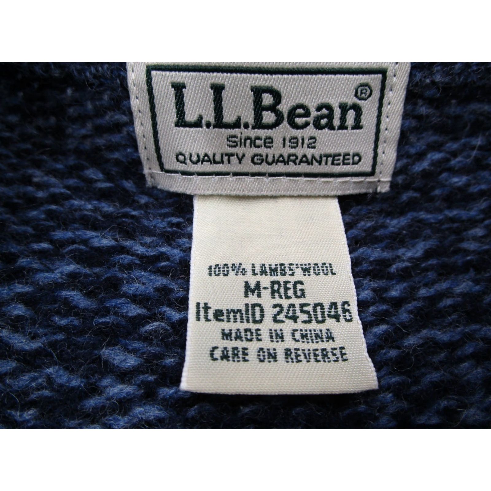 Vintage LL Bean Sweater Mens Medium Heather Blue Full Zip Lambswool Knit Hiking Outdoor Pockets 90s Bohemian Classic Retro Mens Size US M / EU 48-50 / 2 - 3 Thumbnail