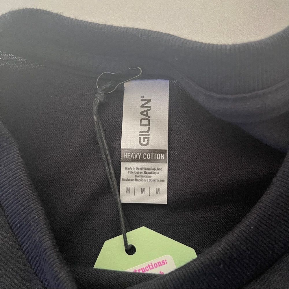 Gildan Crewneck Funny Gift for Women Medium My Dog Needs A Dad Size M / US 6-8 / IT 42-44 - 7 Thumbnail