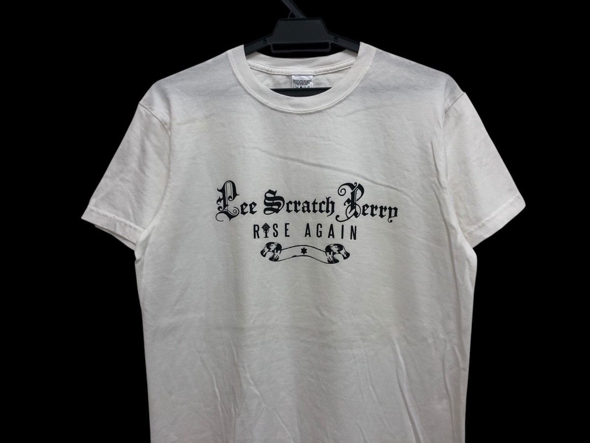 Band Tees DUB 🔥 LEE SCRATCH PERRY RISE AGAIN REGGAE ALBUM PROMO TEE Size US M / EU 48-50 / 2 - 3 Thumbnail