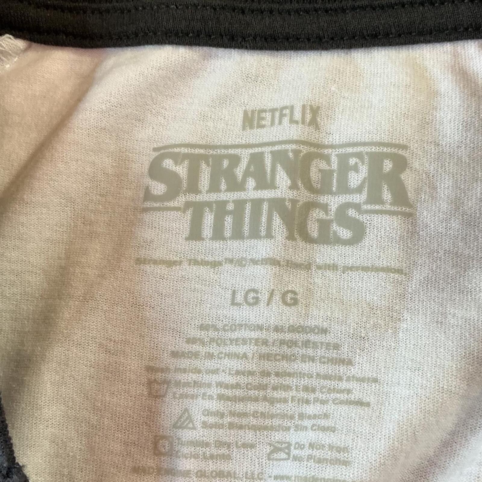 Other Stranger Things Hellfire Club Raglan Tee Large NWT Graphic Size US L / EU 52-54 / 3 - 5 Thumbnail