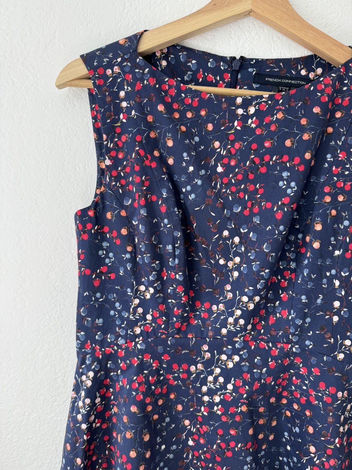 French Connection × Loft 3 Summer Dresses Monteau / French connection/ Loft US 4 Size S / US 4 / IT 40 - 4 Thumbnail