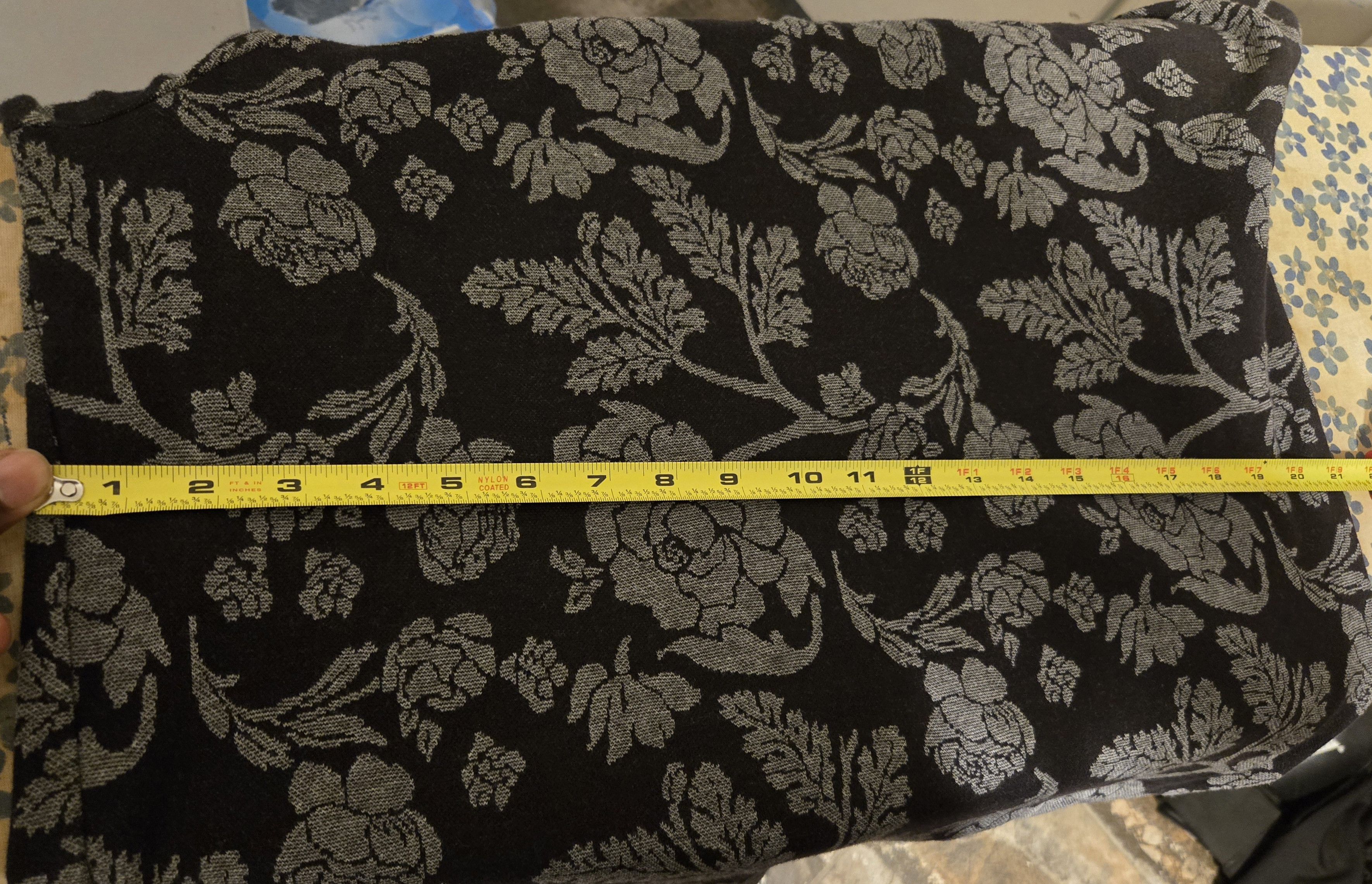 Old Navy Old Navy Floral Sweater Size US S / EU 44-46 / 1 - 6 Thumbnail
