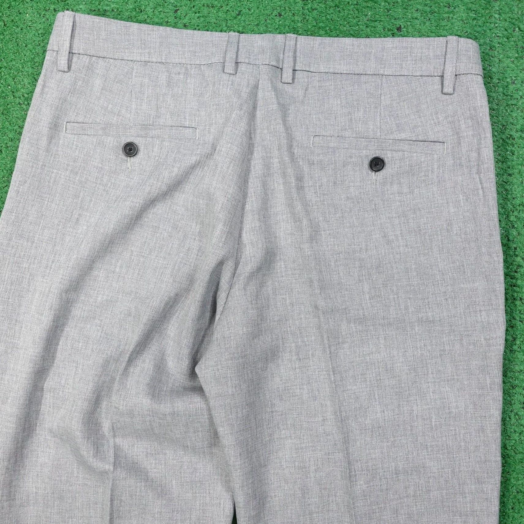 Haggar Haggar Dress Pants Mens 34x30 Gray Super Flex Comfort Waistband Repreve Dress Pants Size US 34 / EU 50 - 6 Thumbnail