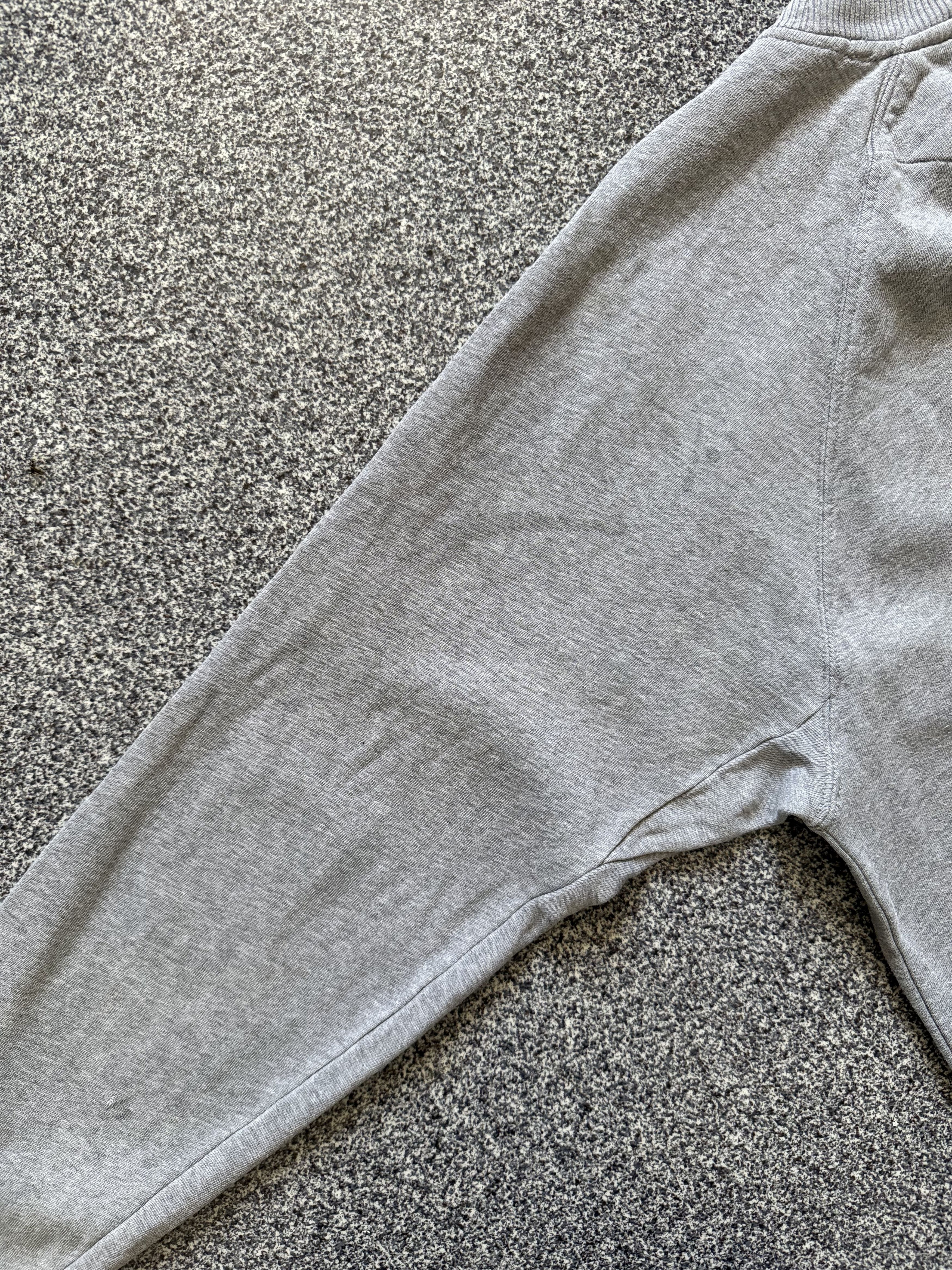 Japanese Brand Vivienne Westwood anglomania big logo sweatshirt Size US L / EU 52-54 / 3 - 18 Thumbnail