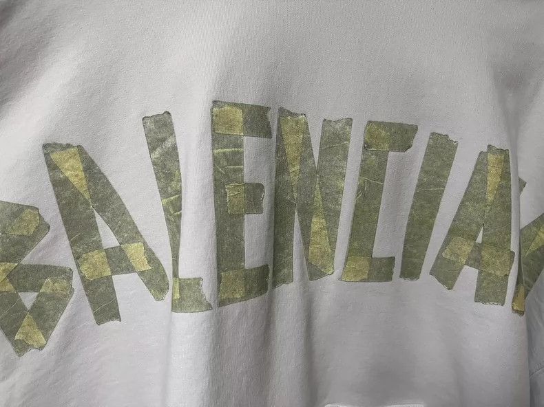 Balenciaga Balenciaga White Ripped Tape Patch Hoodie Size US S / EU 44-46 / 1 - 3 Thumbnail