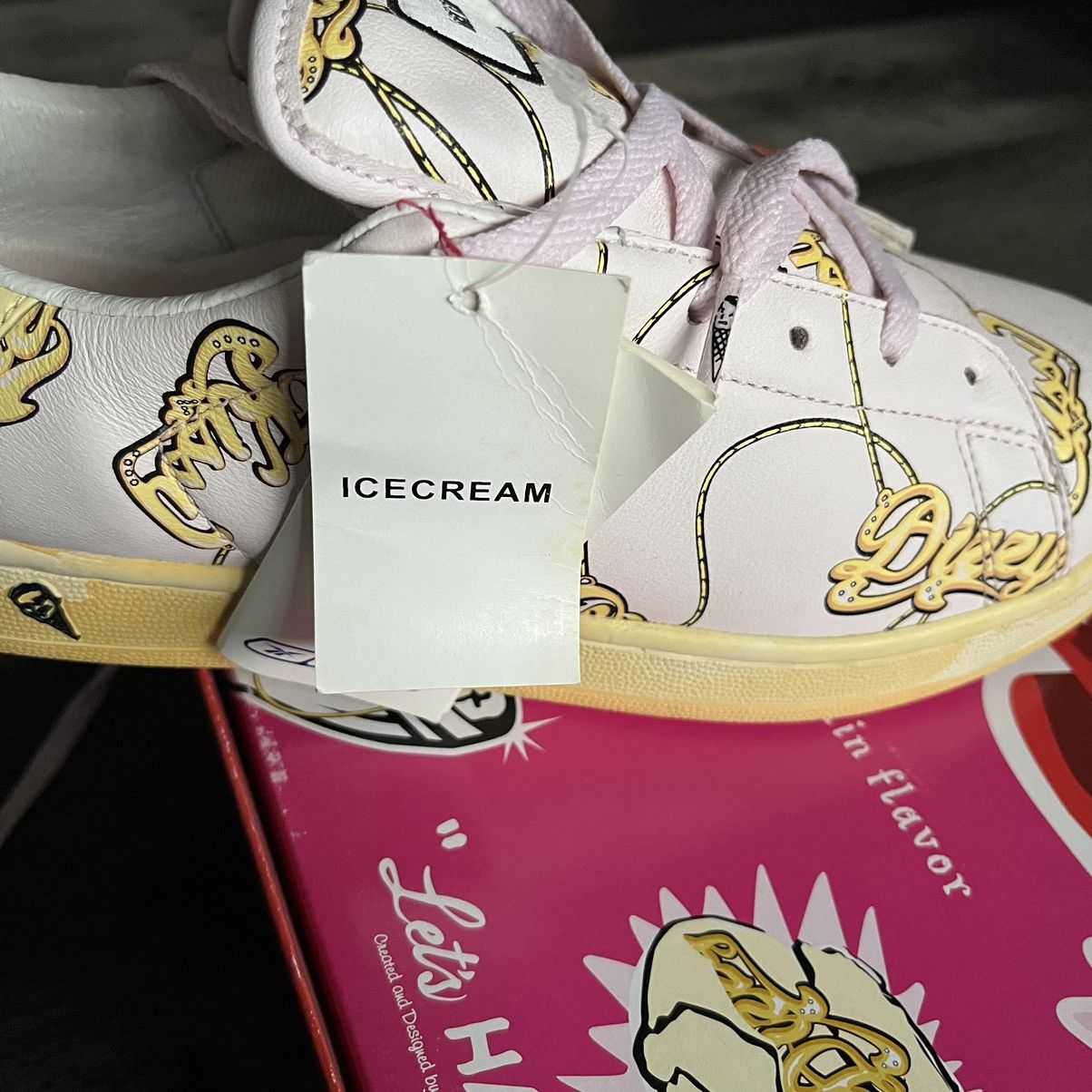 Pharrell RARE OG BBC ICE CREAM REEBOK NAME CHAIN BOUTIQUE LOW SHOES Size US 9 / IT 39 - 8 Thumbnail