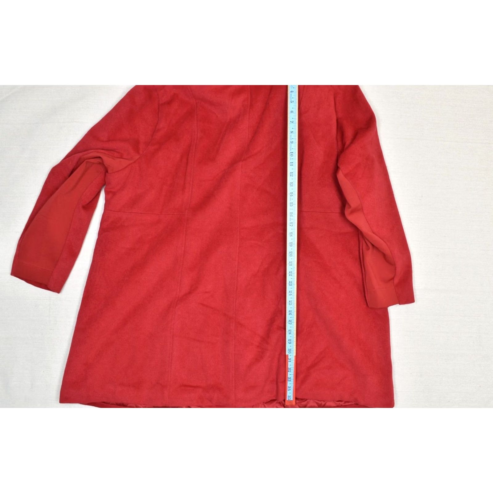 Torrid VINTAGE? No. Torrid Parka Coat Wool Blend Hooded Zip Front Red 5X 28 Women Plus Size Wool Winter Coat Womens Size XXL / US 16-18 / IT 52-54 - 5 Thumbnail