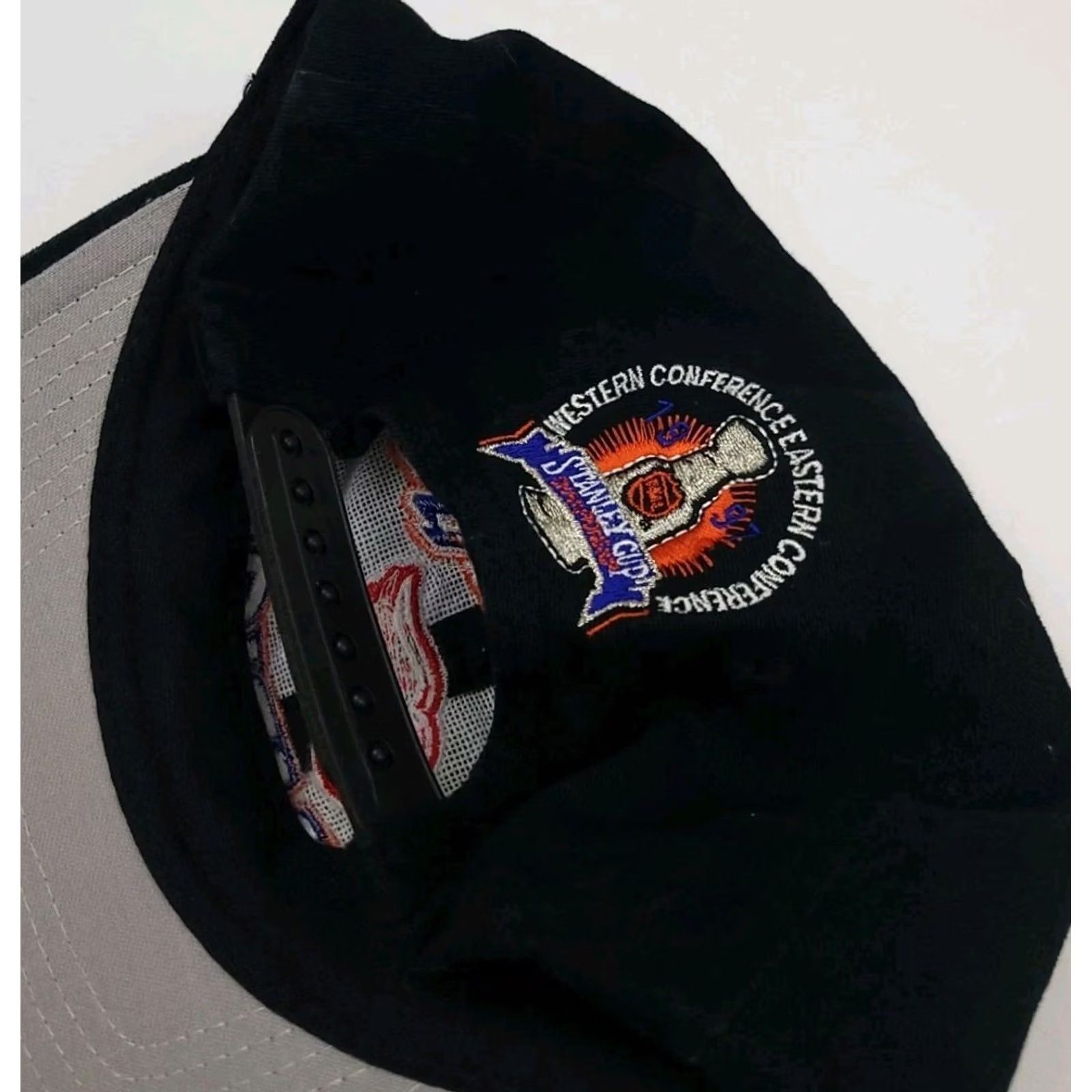 Logo 7 VINTAGE Detroit Red Wings Stanley Cup Champions Hat Logo 7 90s NHL Hockey Baseball Cap Men Adjustable Black Size Adult Mens Size ONE SIZE - 3 Thumbnail