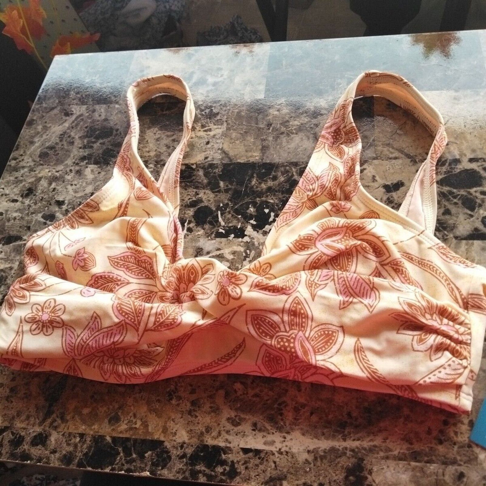 Other Cupshe - Womens Multicolored Floral Bikini Swim Top- Size S Size S / US 4 / IT 40 - 1 Thumbnail