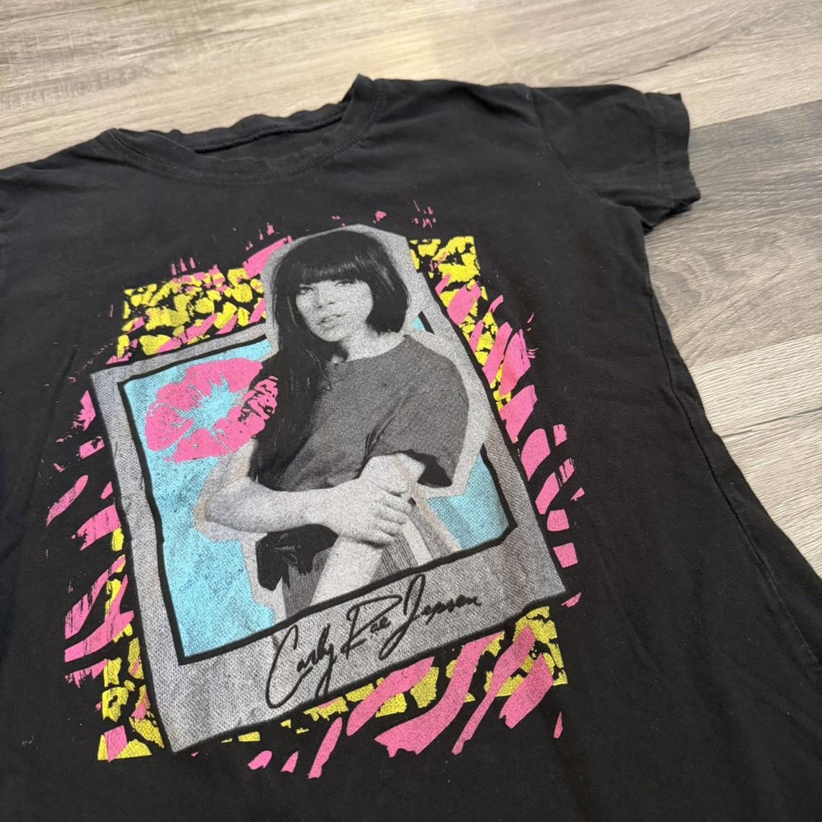 Other Vintage Carly Rae Jepsen tour t shirt 12/13 XS Size US XS / EU 42 / 0 - 1 Thumbnail