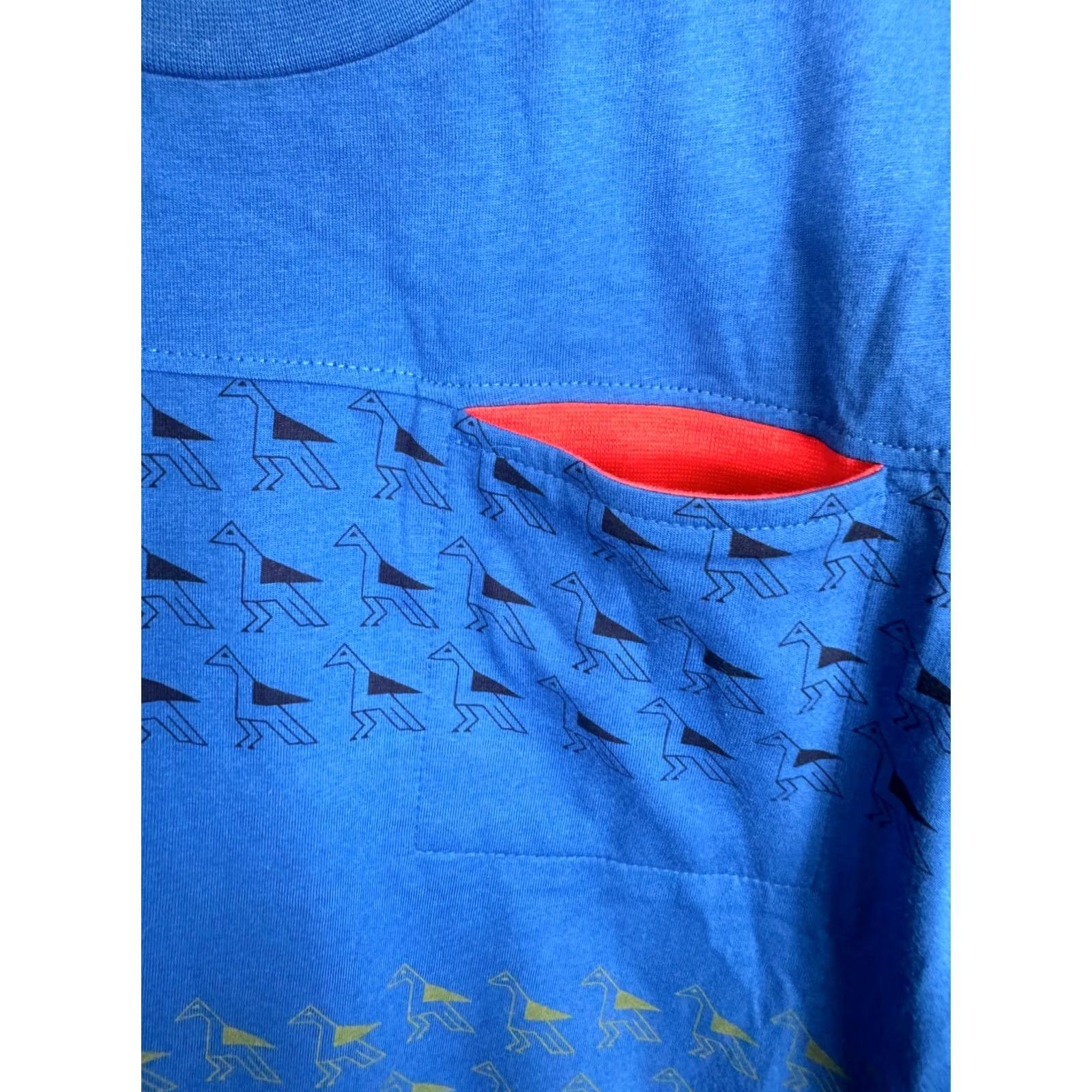 WeSC WESC Shirt Mens Medium Blue Aztec pattern T-shirt Crew Short sleeve Dartenjang Size US M / EU 48-50 / 2 - 3 Thumbnail