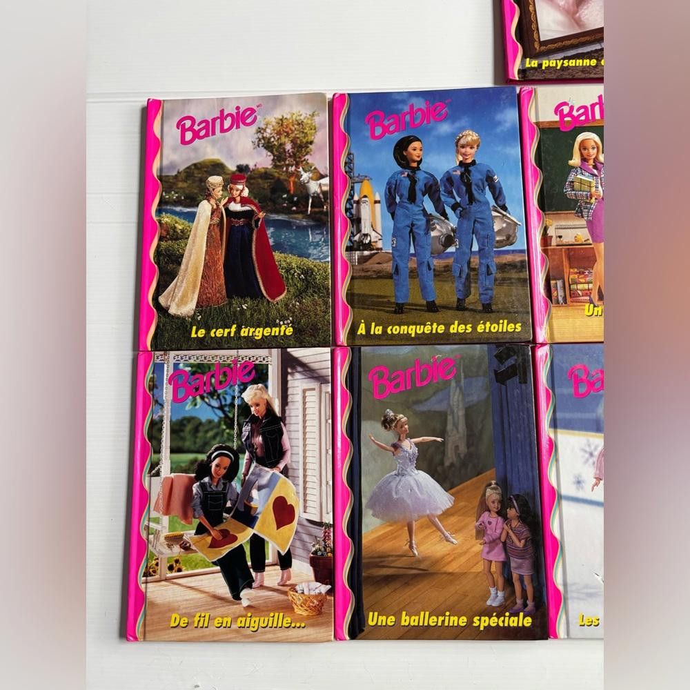 Designer Vintage Barbie & Friends Easy Reader Chapter Books (1999) Size ONE SIZE - 2 Thumbnail