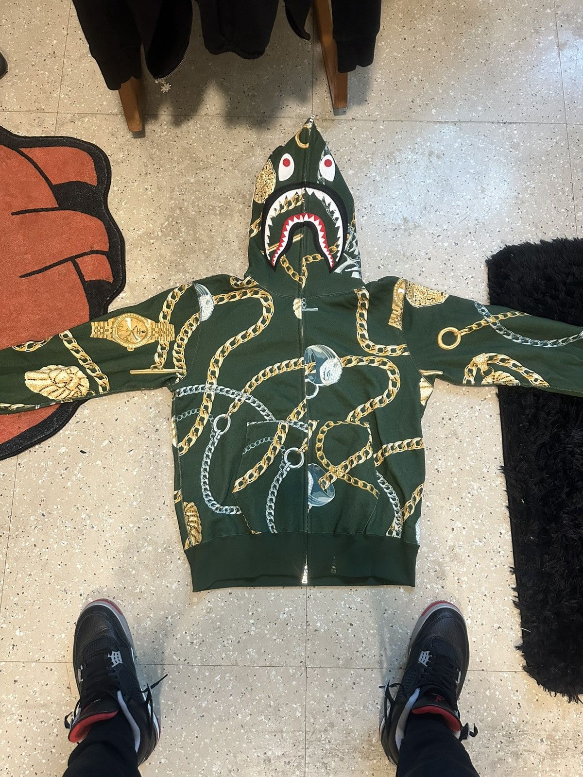 Bape Bape Gold chain shark shoodie Size US M / EU 48-50 / 2 - 1 Thumbnail