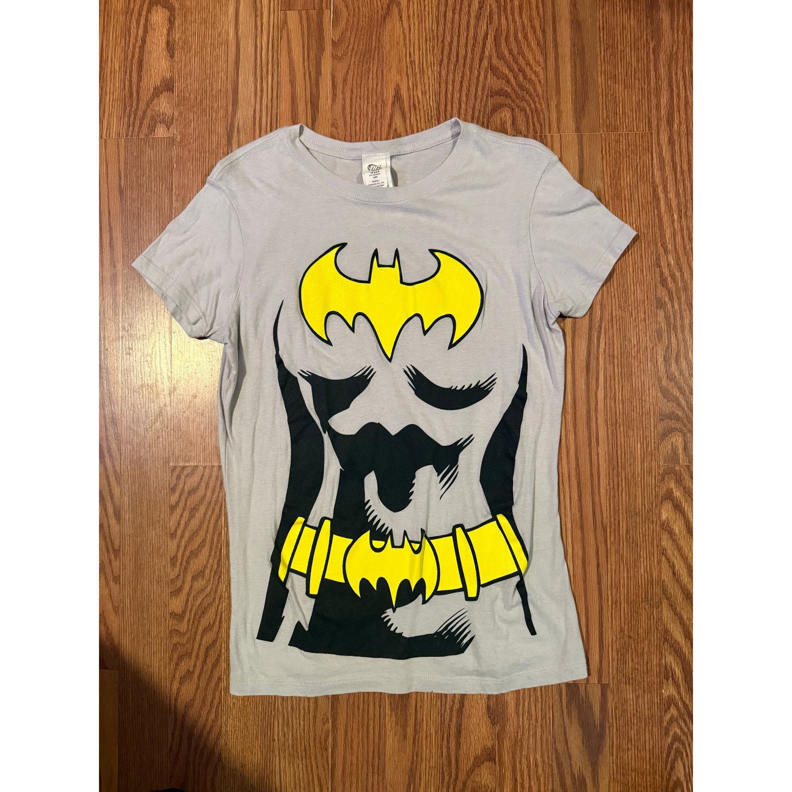 DC Comics 2009 Women’s Batman Costume Top Size US XL / EU 56 / 4 - 1 Thumbnail