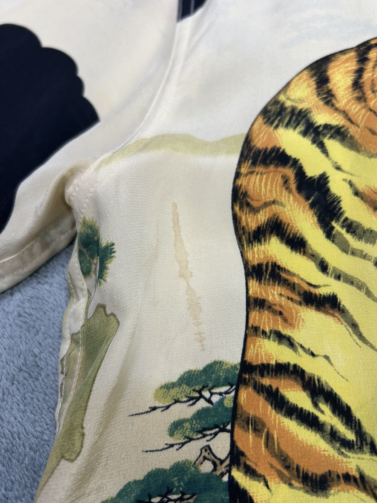 Sun Surf Vintage Cropped Head Hawaiian Motif Tiger & dragon Silk Size US L / EU 52-54 / 3 - 5 Thumbnail