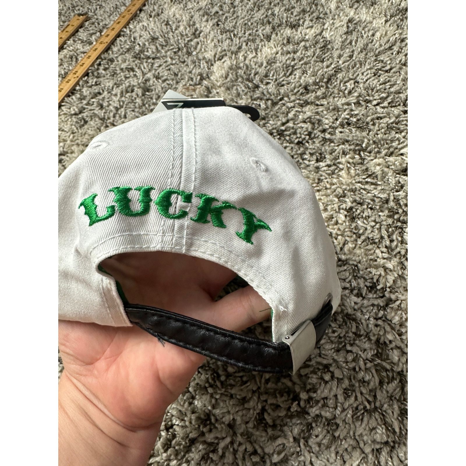 Other Neonlights Green Acrylic Clover LUCKY Baseball Cap Hat Size ONE SIZE - 2 Thumbnail