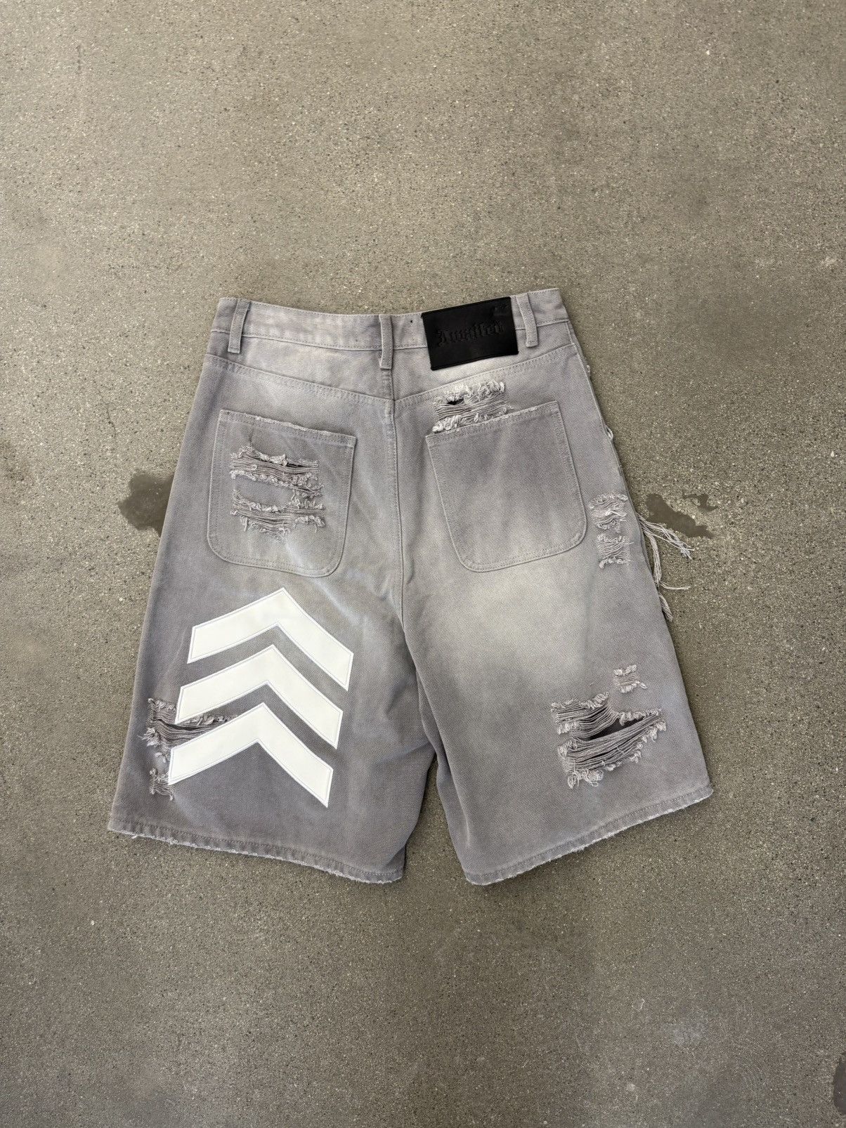 Other Awaited Militia Crusher Shorts Size US 34 / EU 50 - 2 Thumbnail