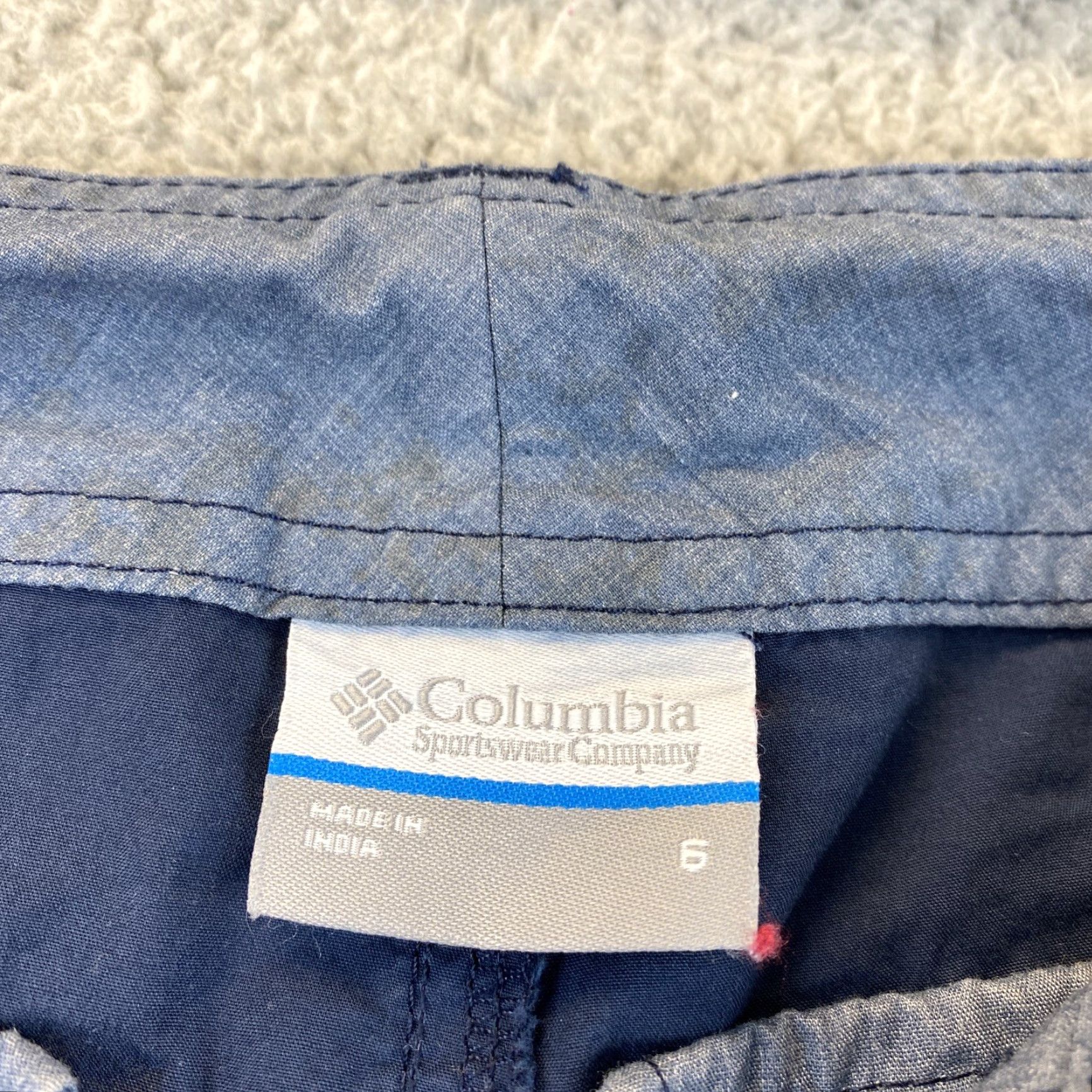 Vintage Women's Columbia Navy Shorts Size 6 Pockets Blue 52-47 Size 28" / US 6 / IT 42 - 3 Thumbnail