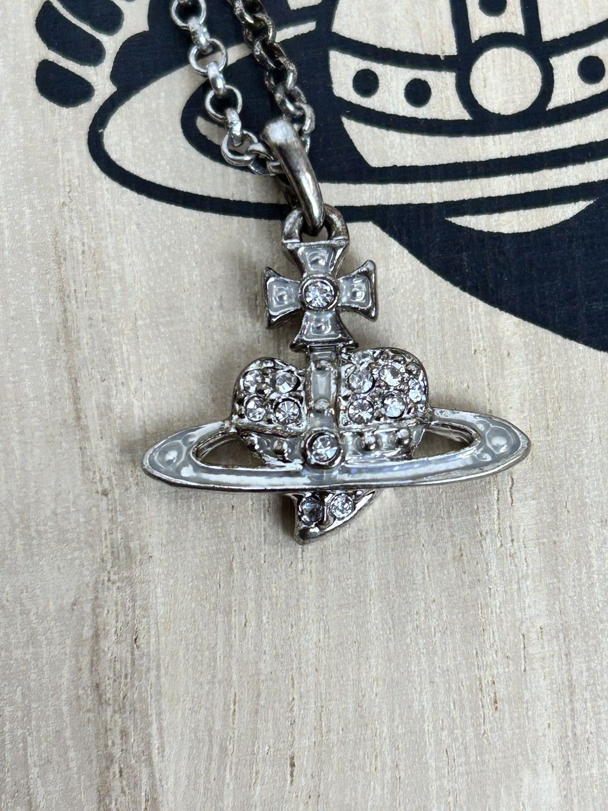 Vivienne Westwood Vivienne Westwood Reverse Heart Pendant | Grailed